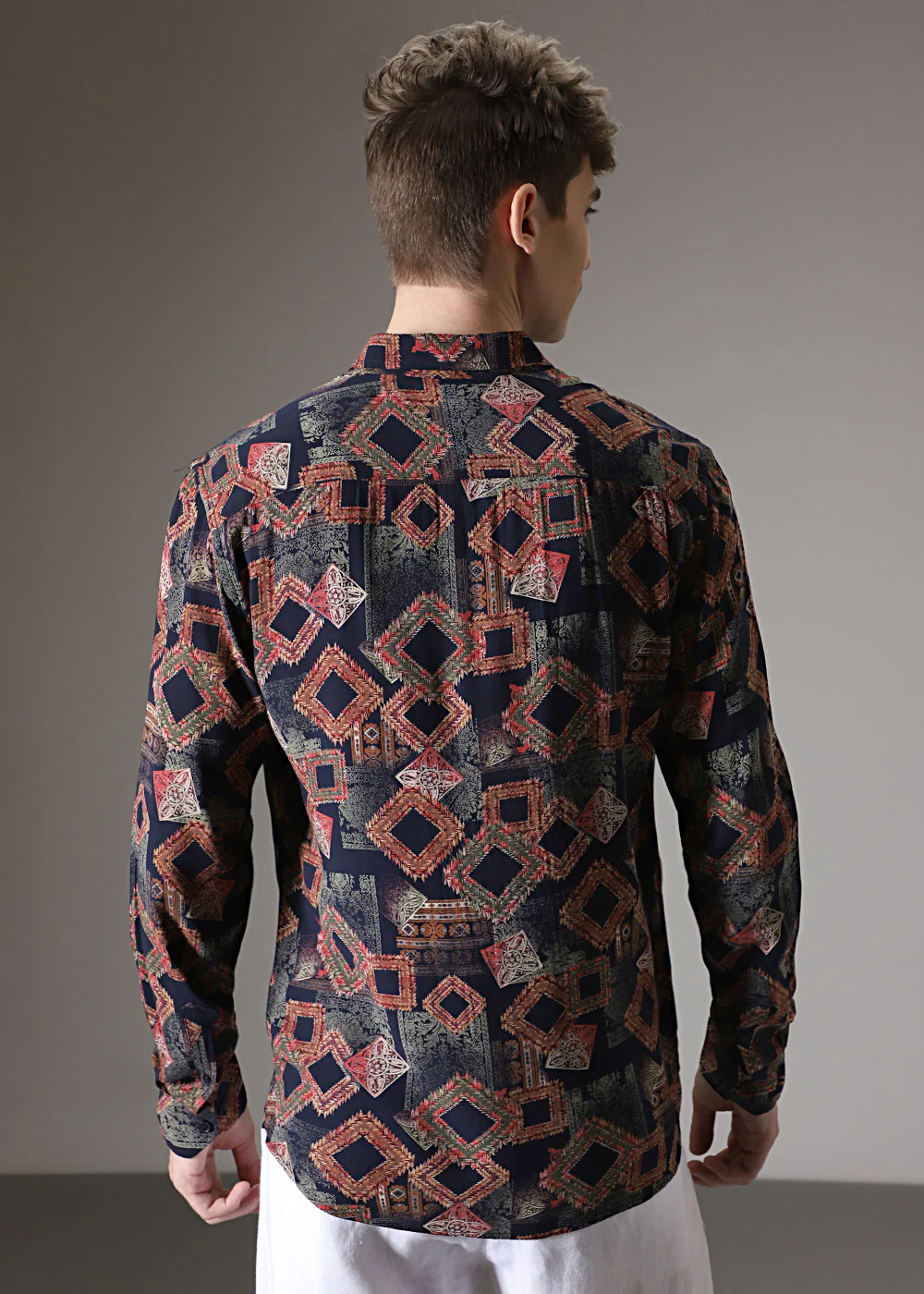 Argyle Diamond Red Feather Shirt - Image 2