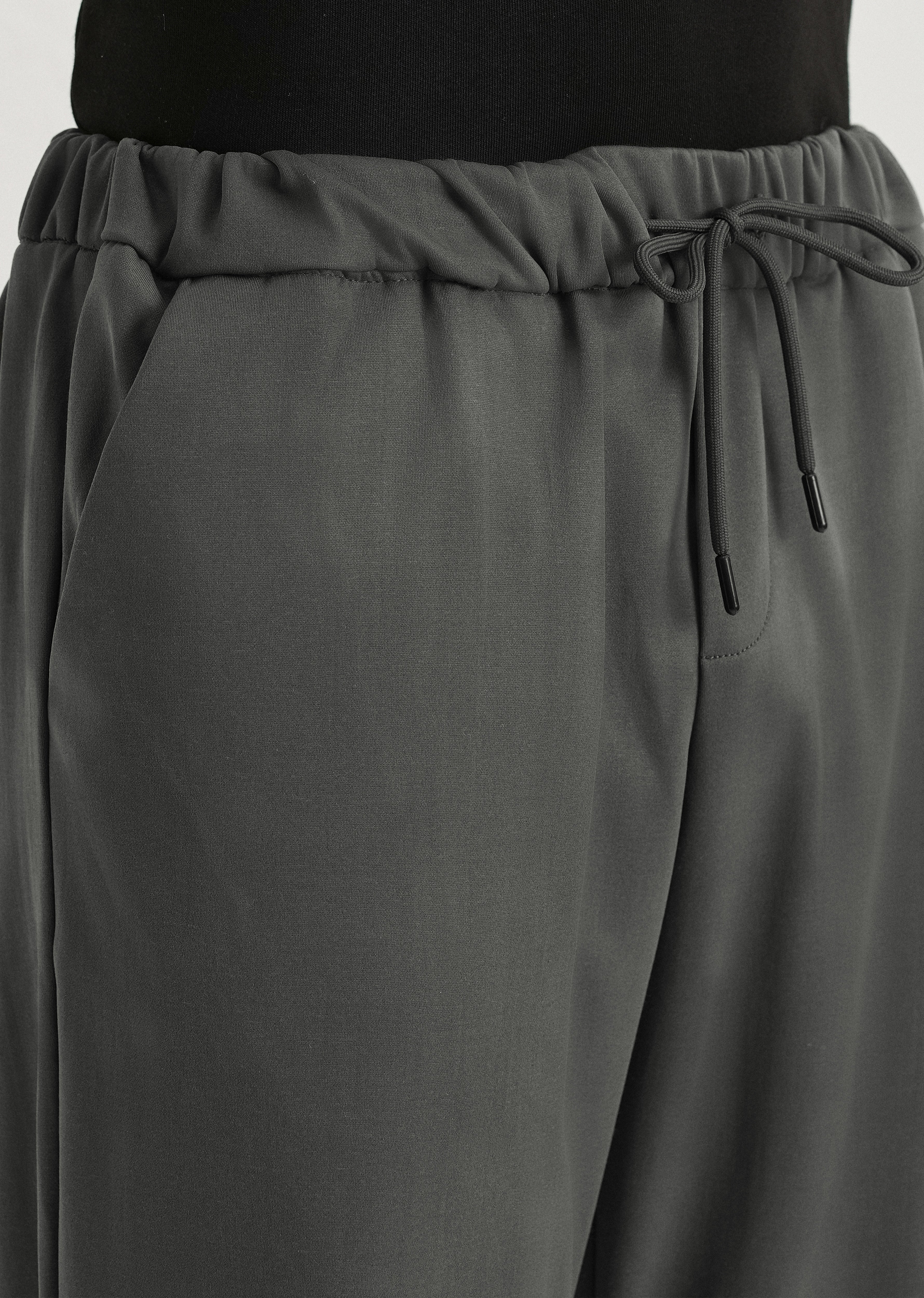Aristo Griffin Gray Jogger - Image 5