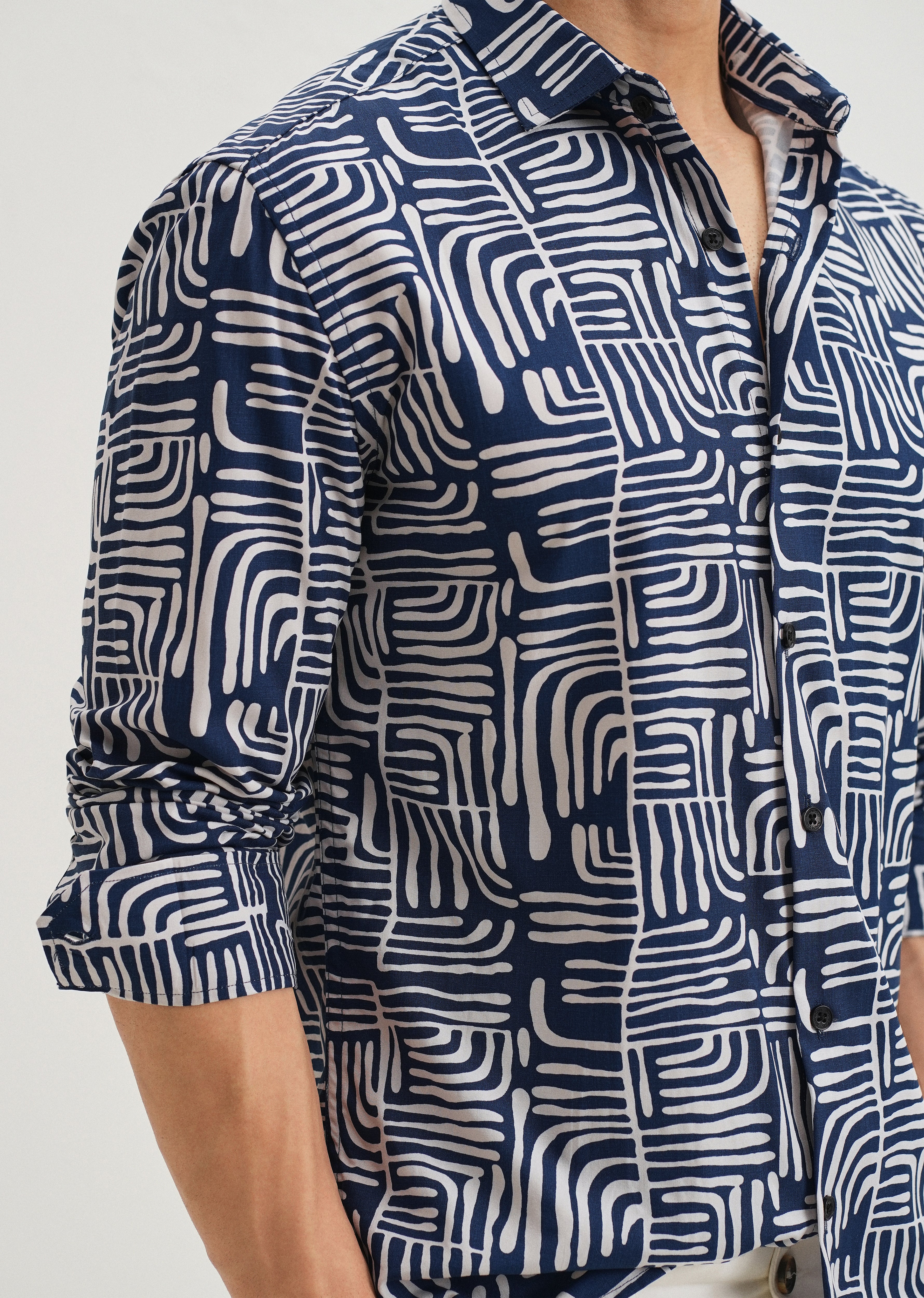 Art Deco Blue Printed Shirt - Image 5