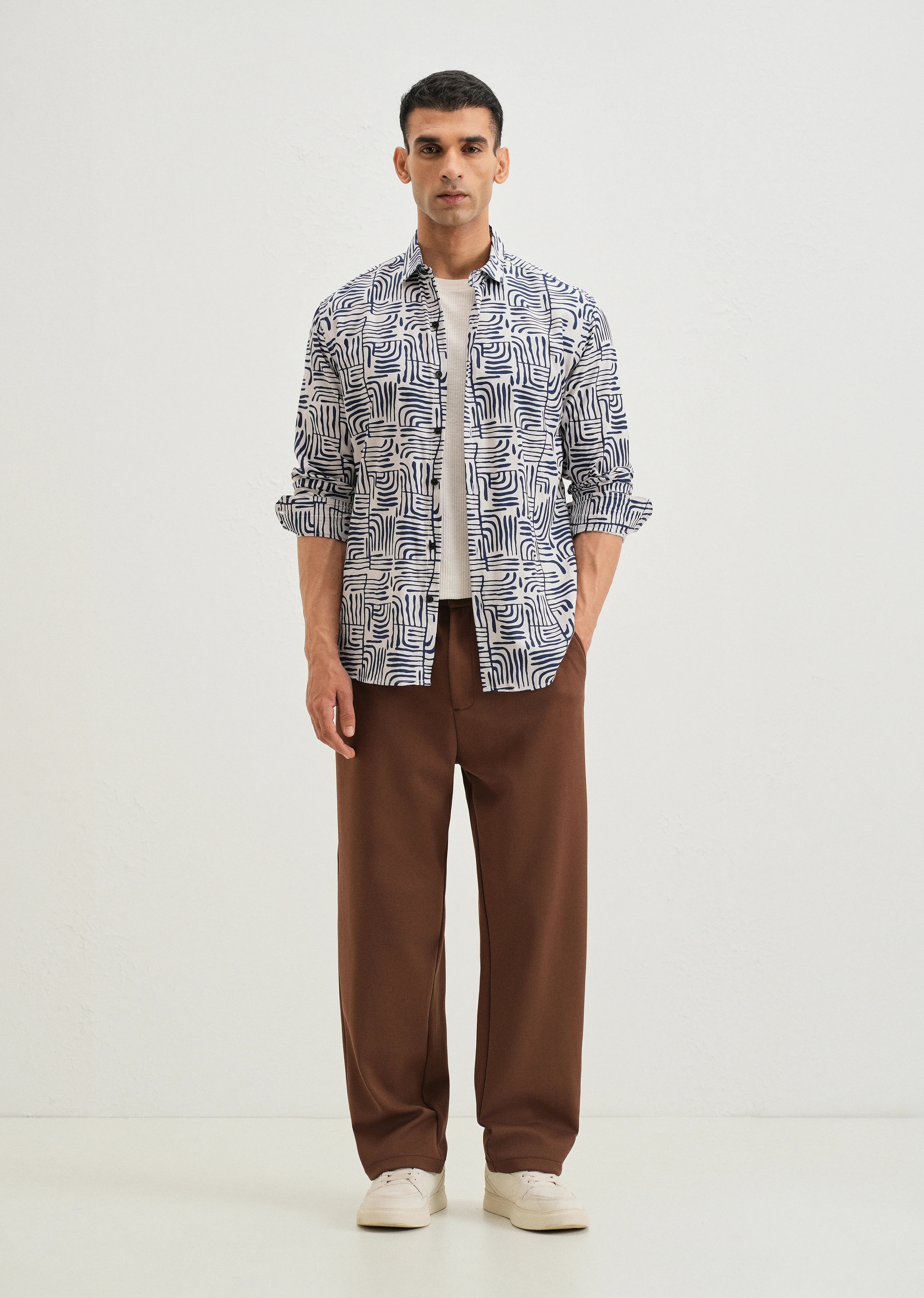 Art Deco White Printed Shirt - Image 6