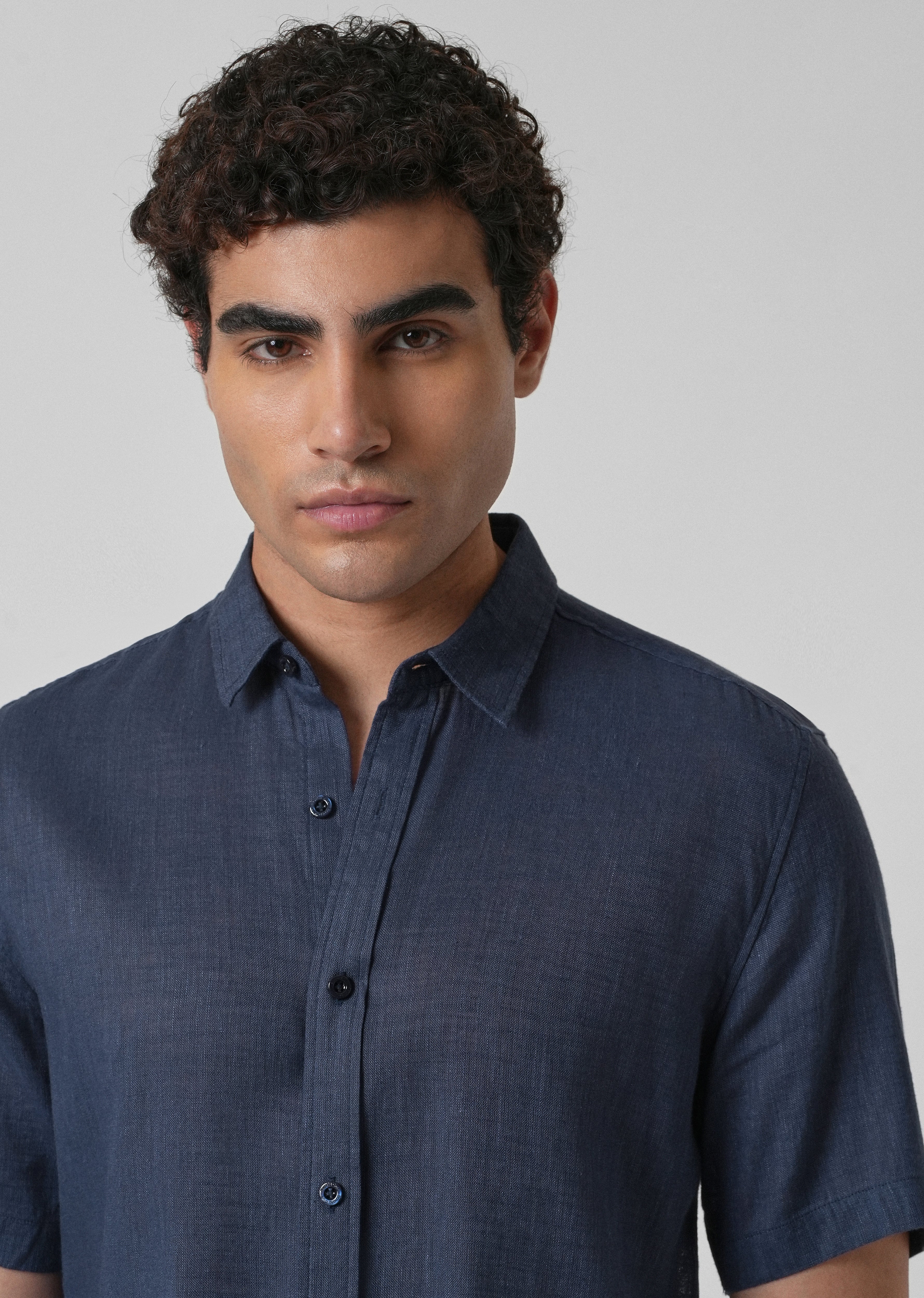 Batiste Dark Blue Linen shirt - Image 5