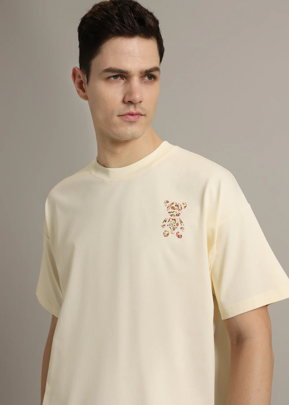 Bearsy Paisley Cream Oversized T-shirt - Image 10