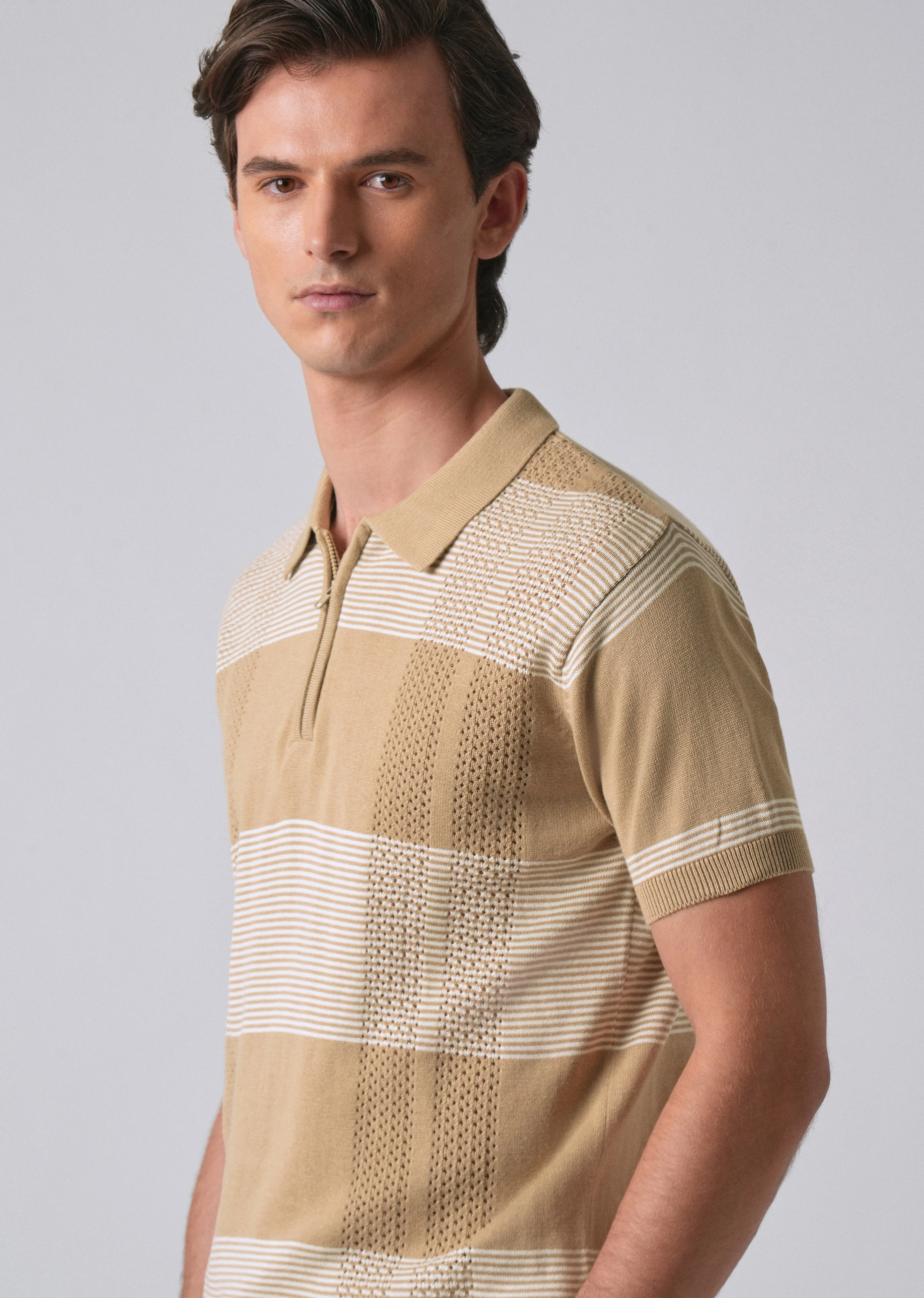 Beige Knitted Polo Zipper T-shirt - Image 5