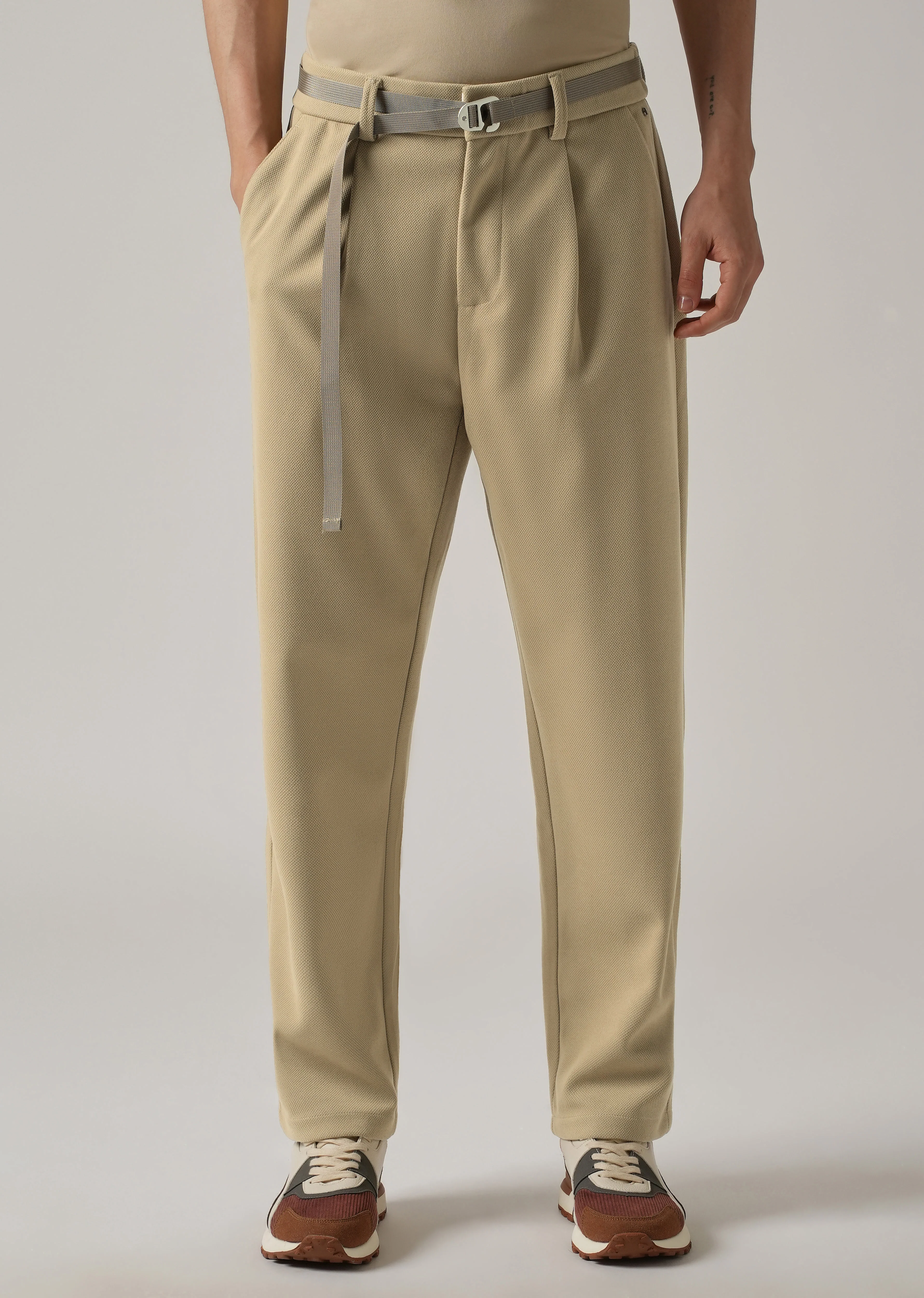 Beige Relaxed Fit Textured Pleated Pant - Image 7