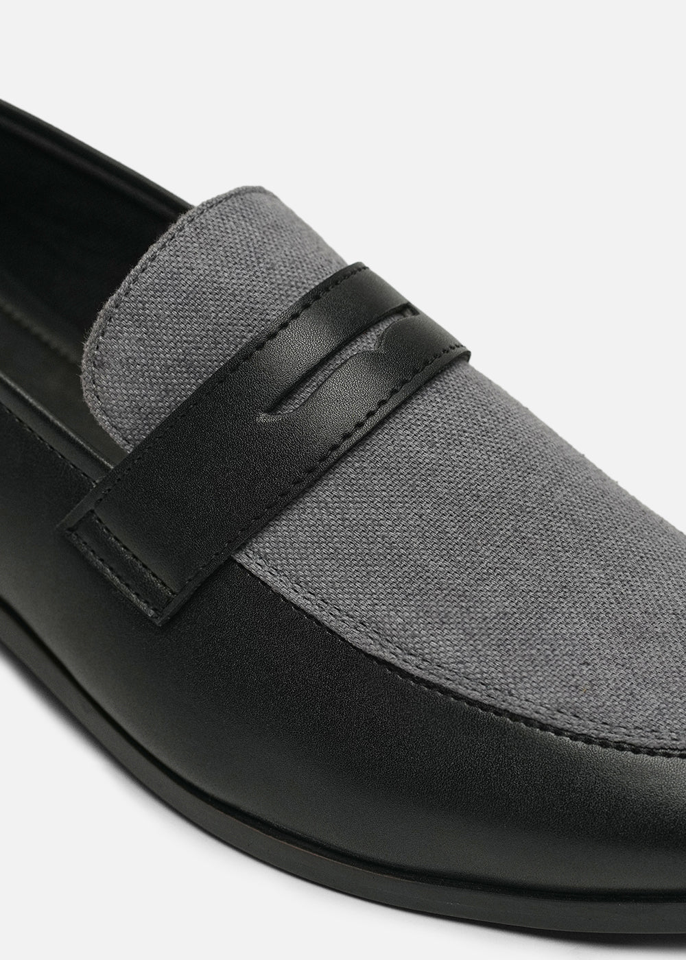 Black & Grey Dual-Tone Loafers - Image 3