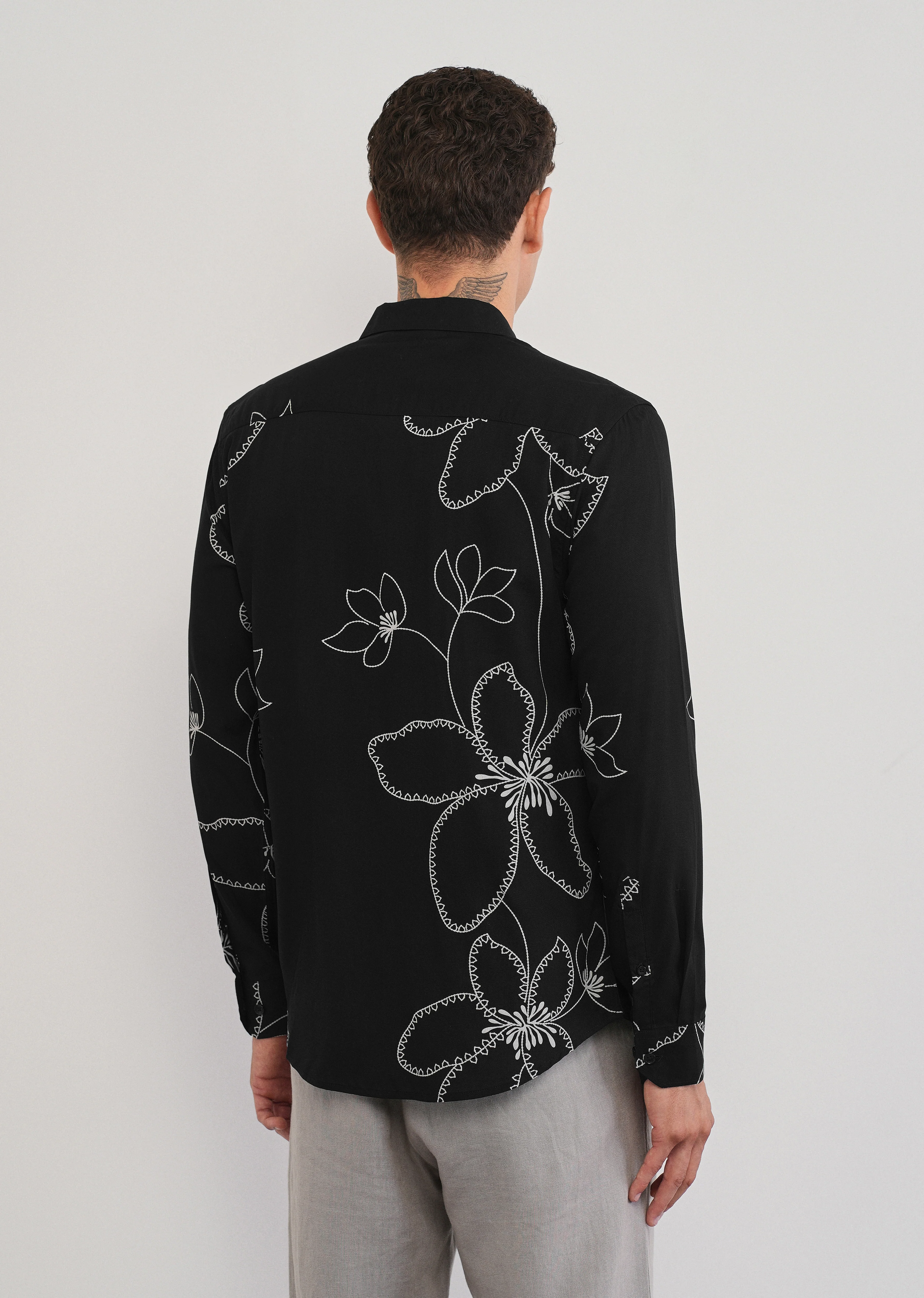 Black Artistic Floral Printed Shirt - Image 2