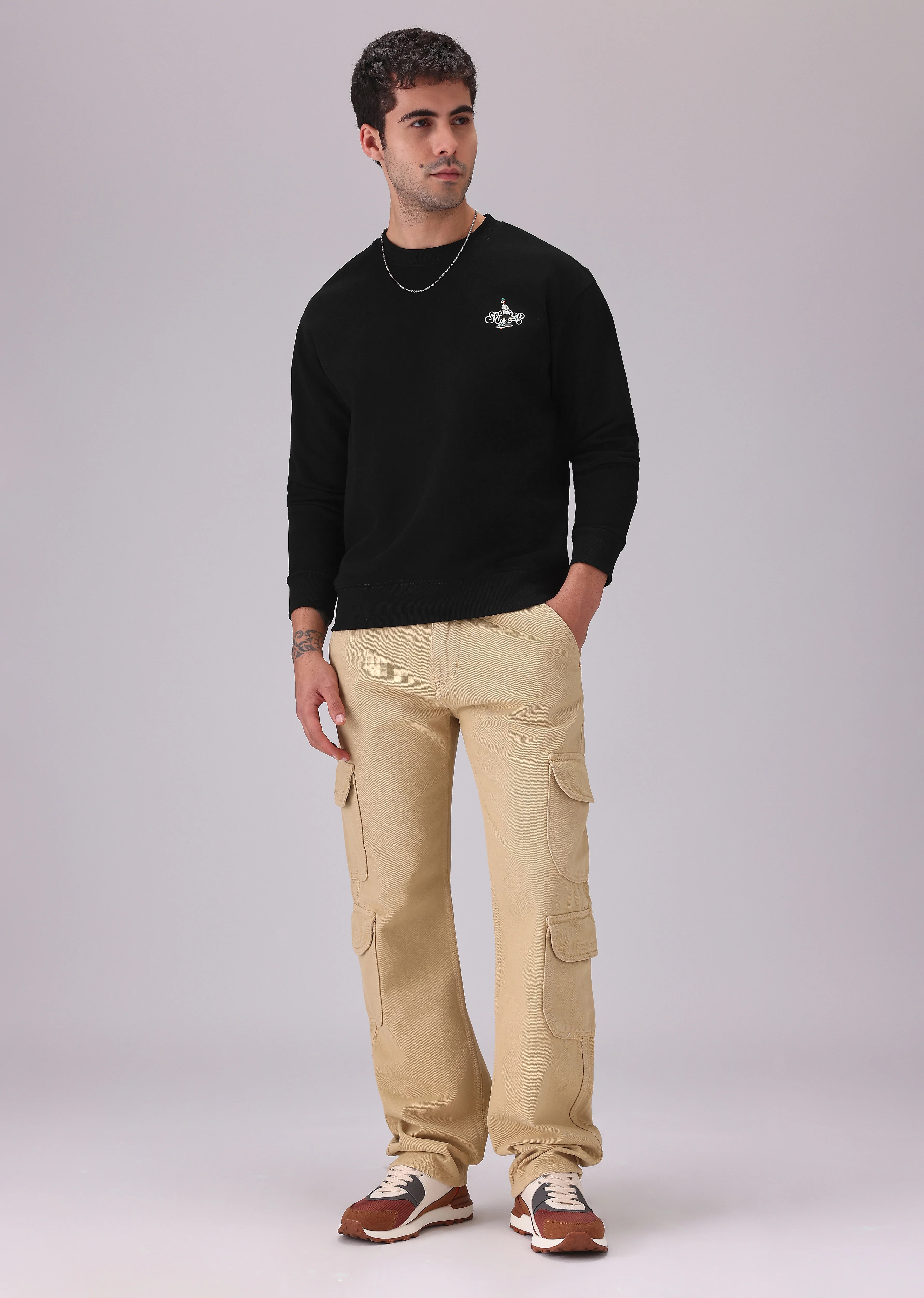 Black Back Emboss Sweatshirt - Image 6