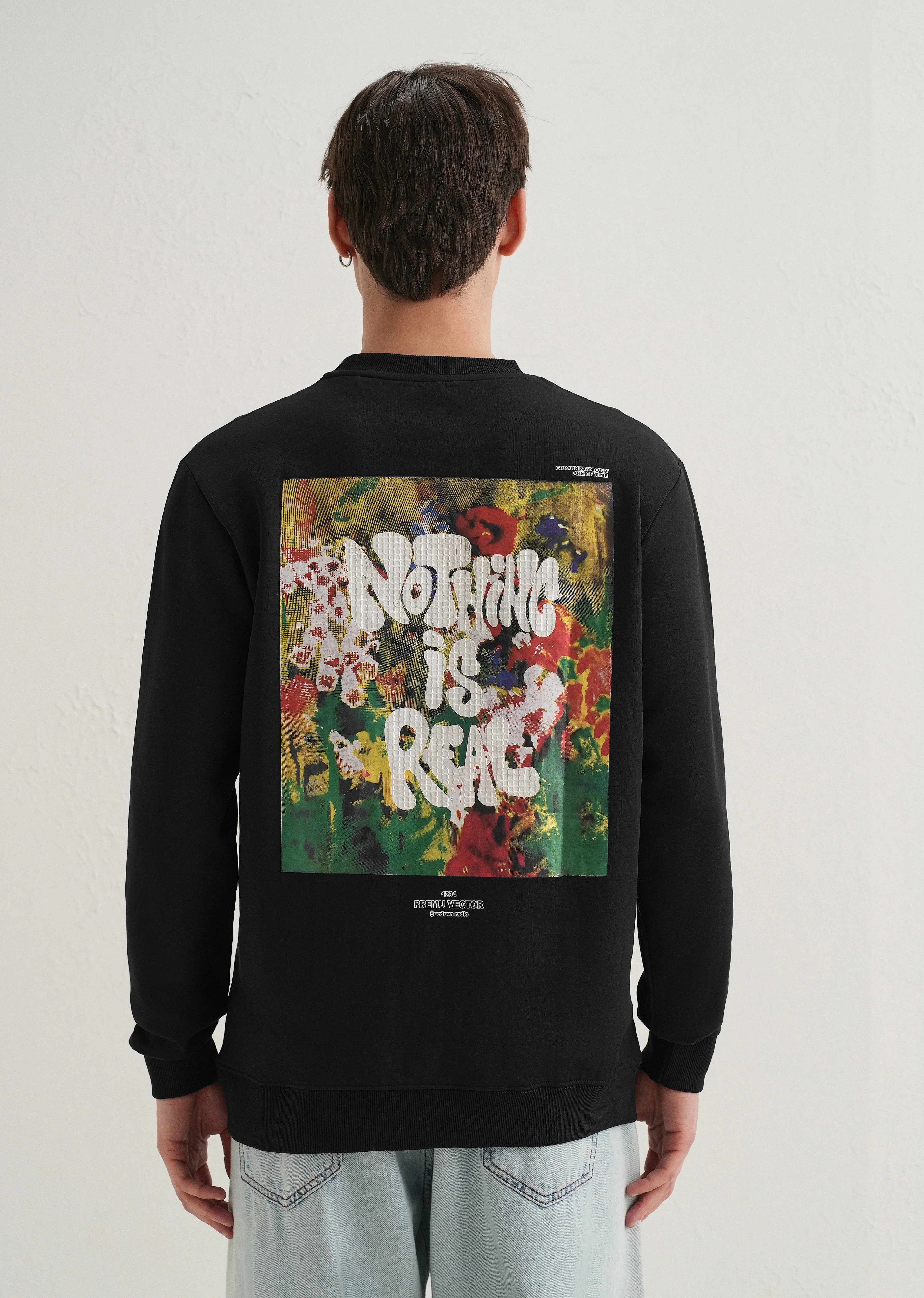 Black Back Printed Sweatshirt - Image 3