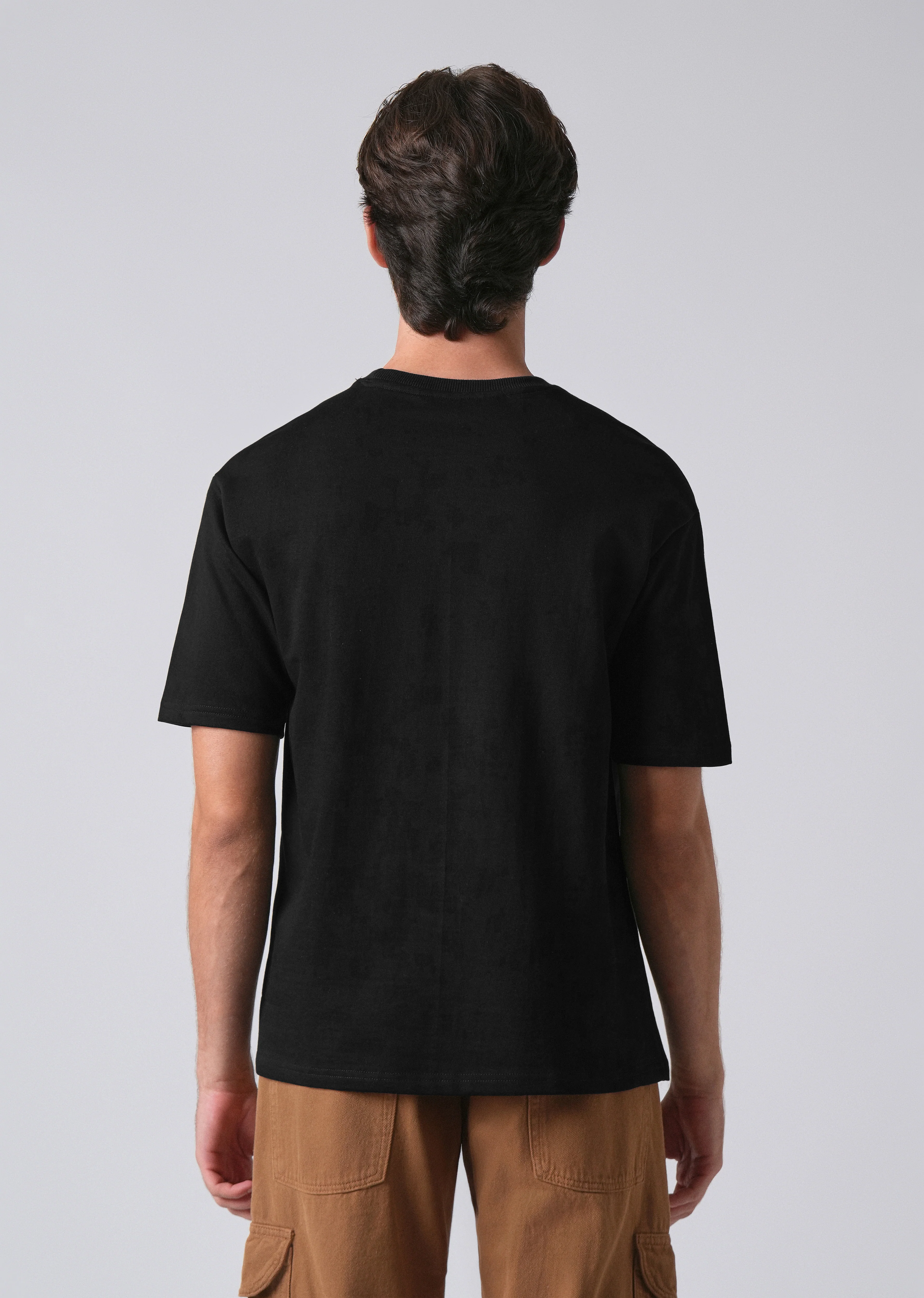 Black Basic Relaxed Fit T-shirt - Image 2