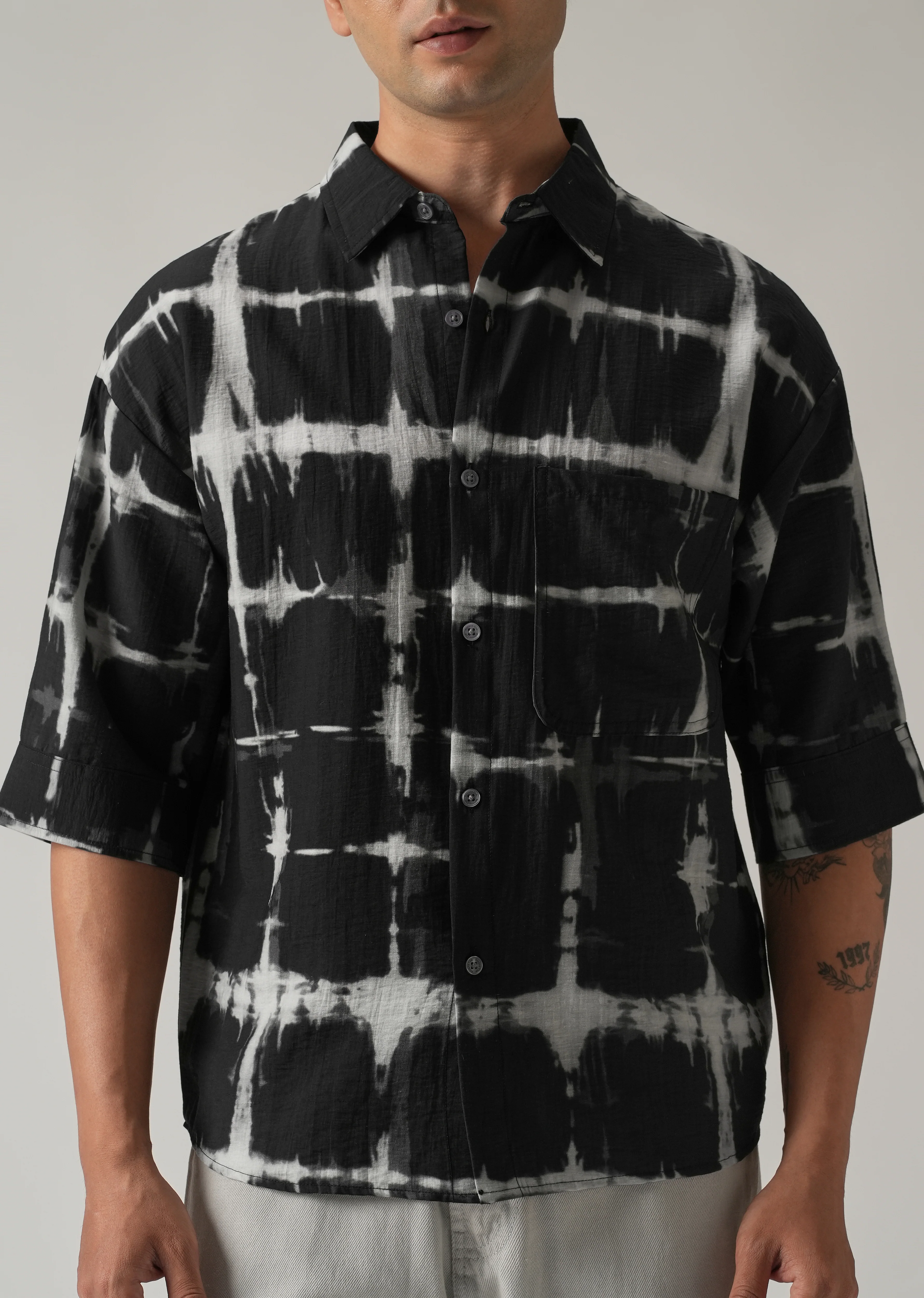 Black Boxy Fit Tie-Dye Printed Shirt - Image 8
