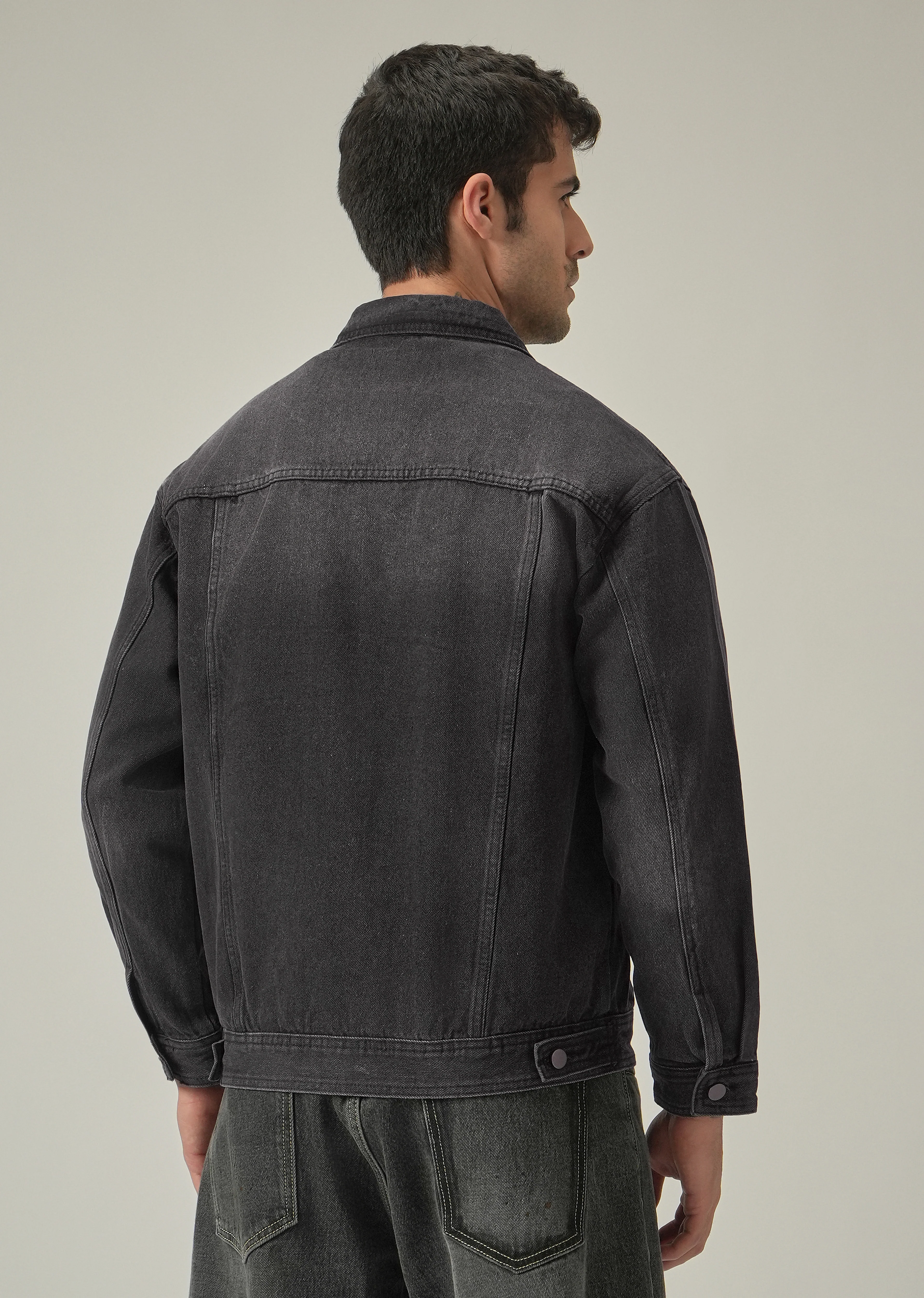 Black Contrast Pocket Denim Jacket - Image 2