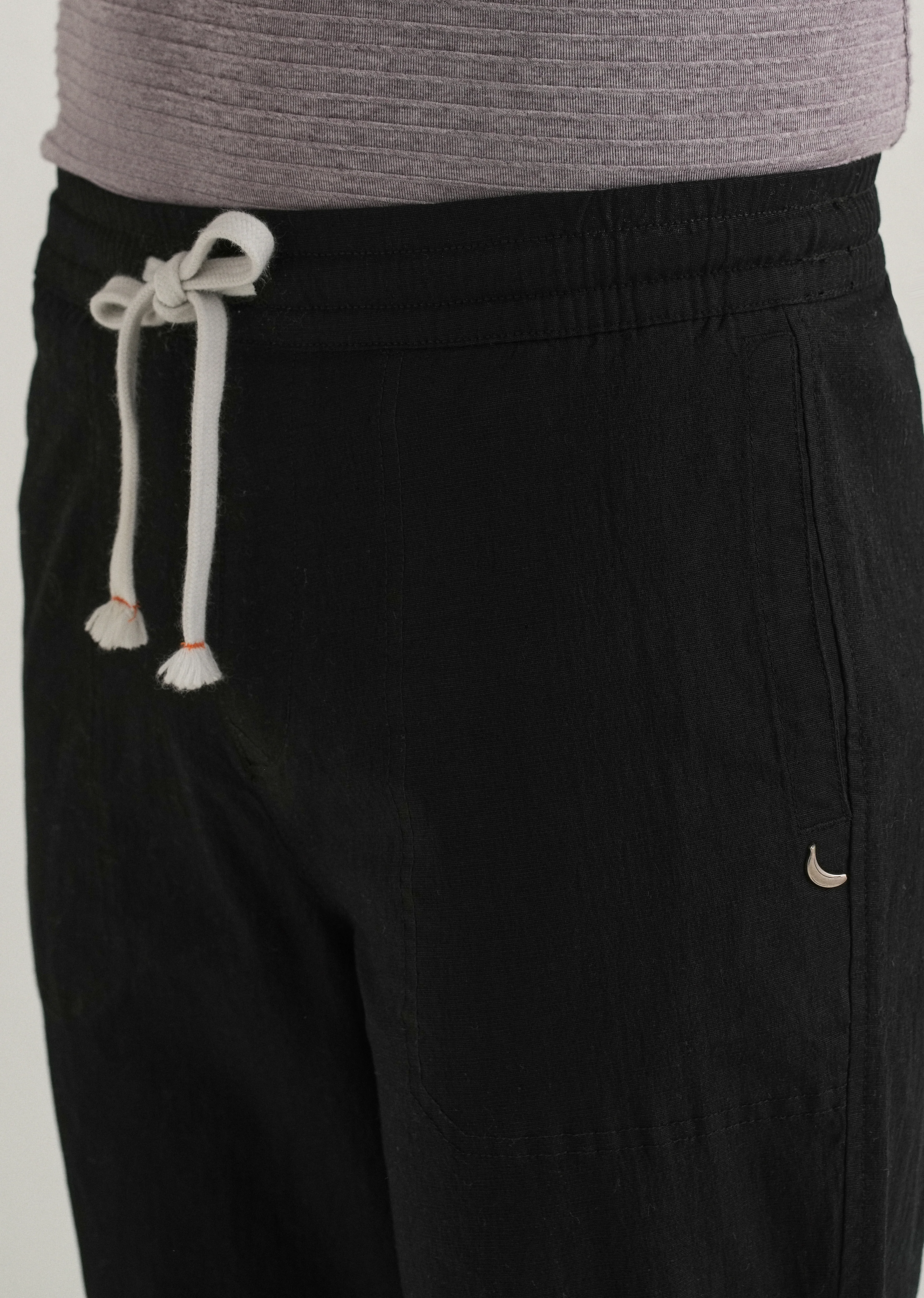 Black Drawstring Cotton Linen Pant - Image 5