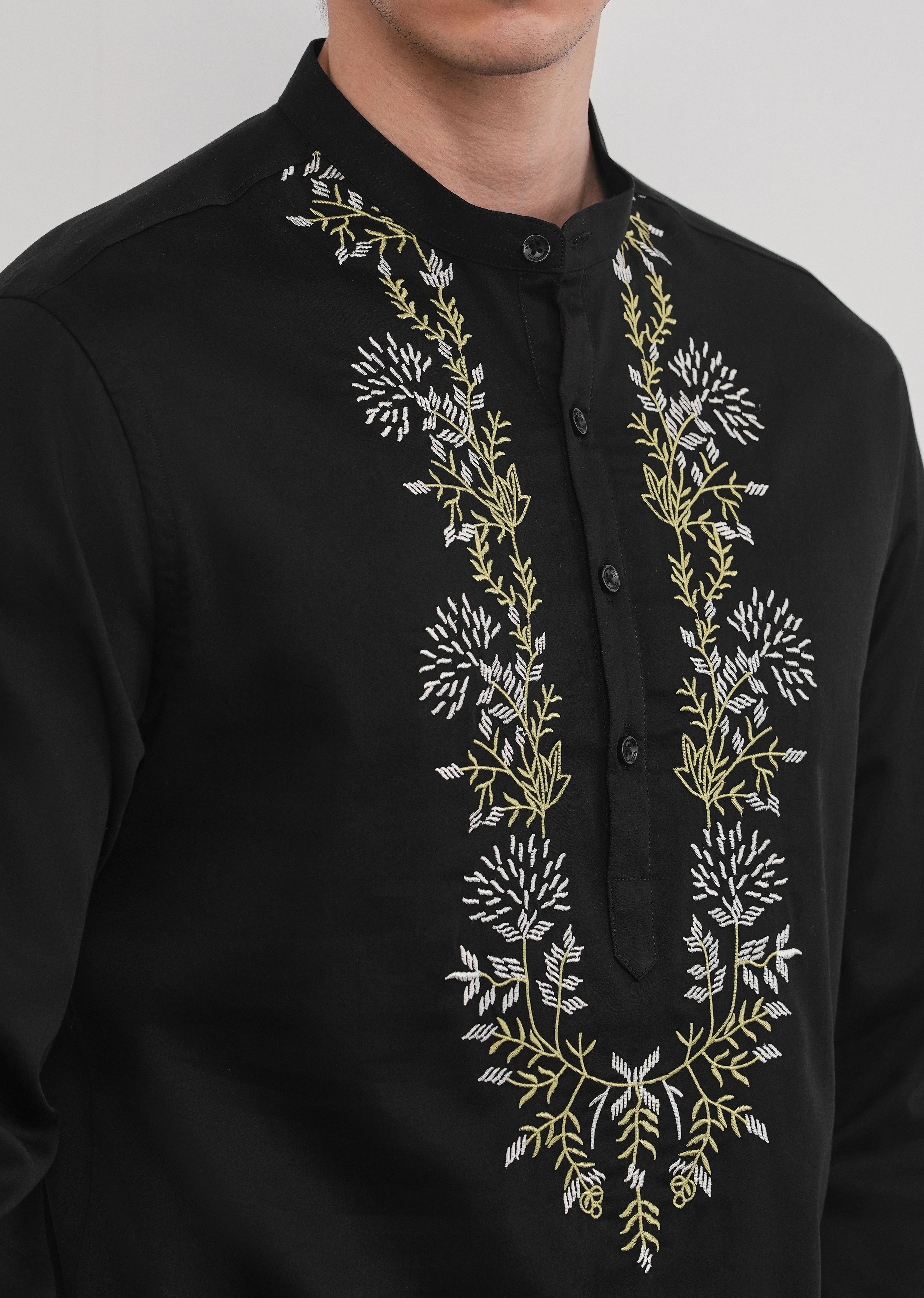 Black Floral Embroidered Short Kurta - Image 5