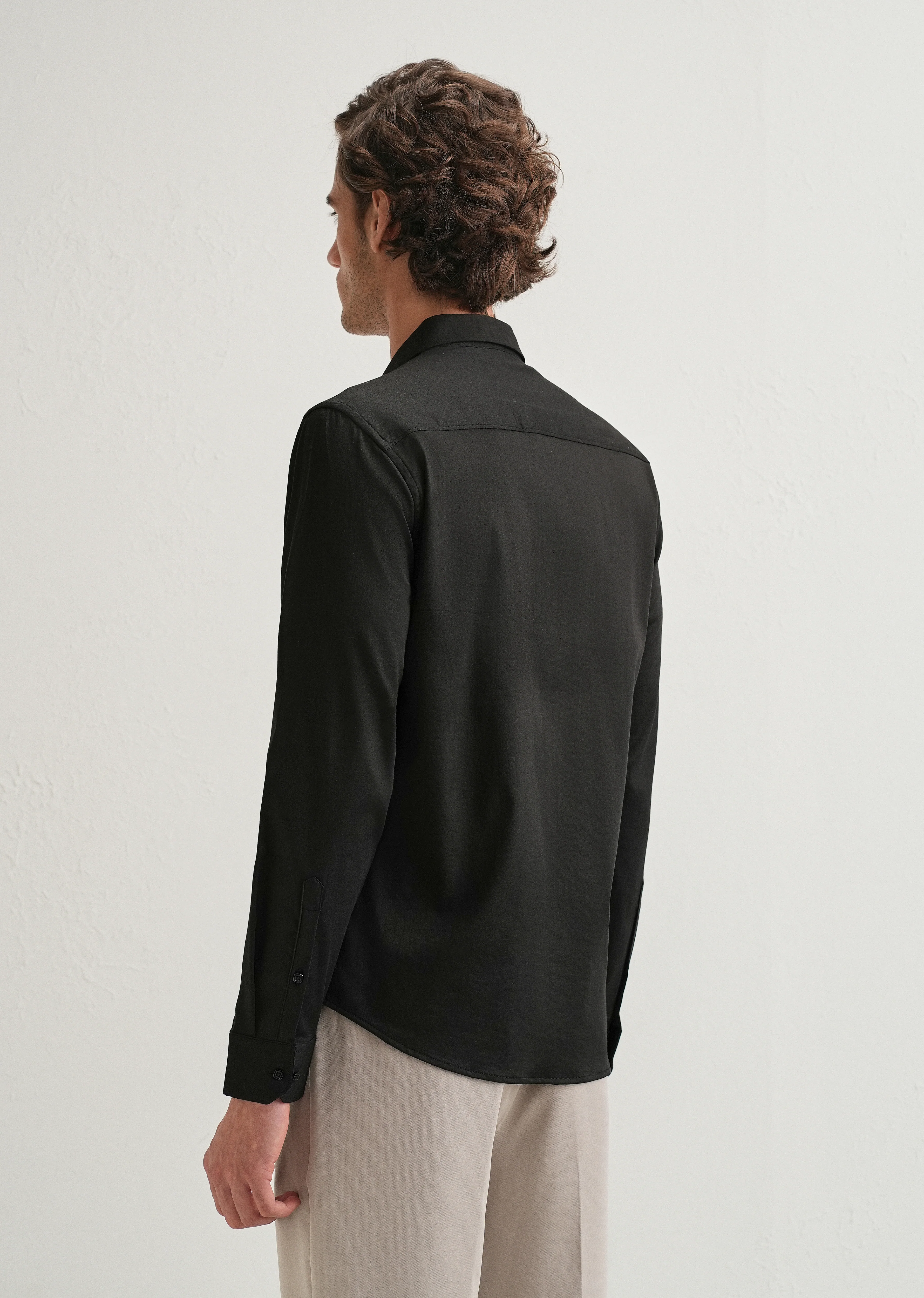 Black Front Panel Open Pleat Shirt - Image 2