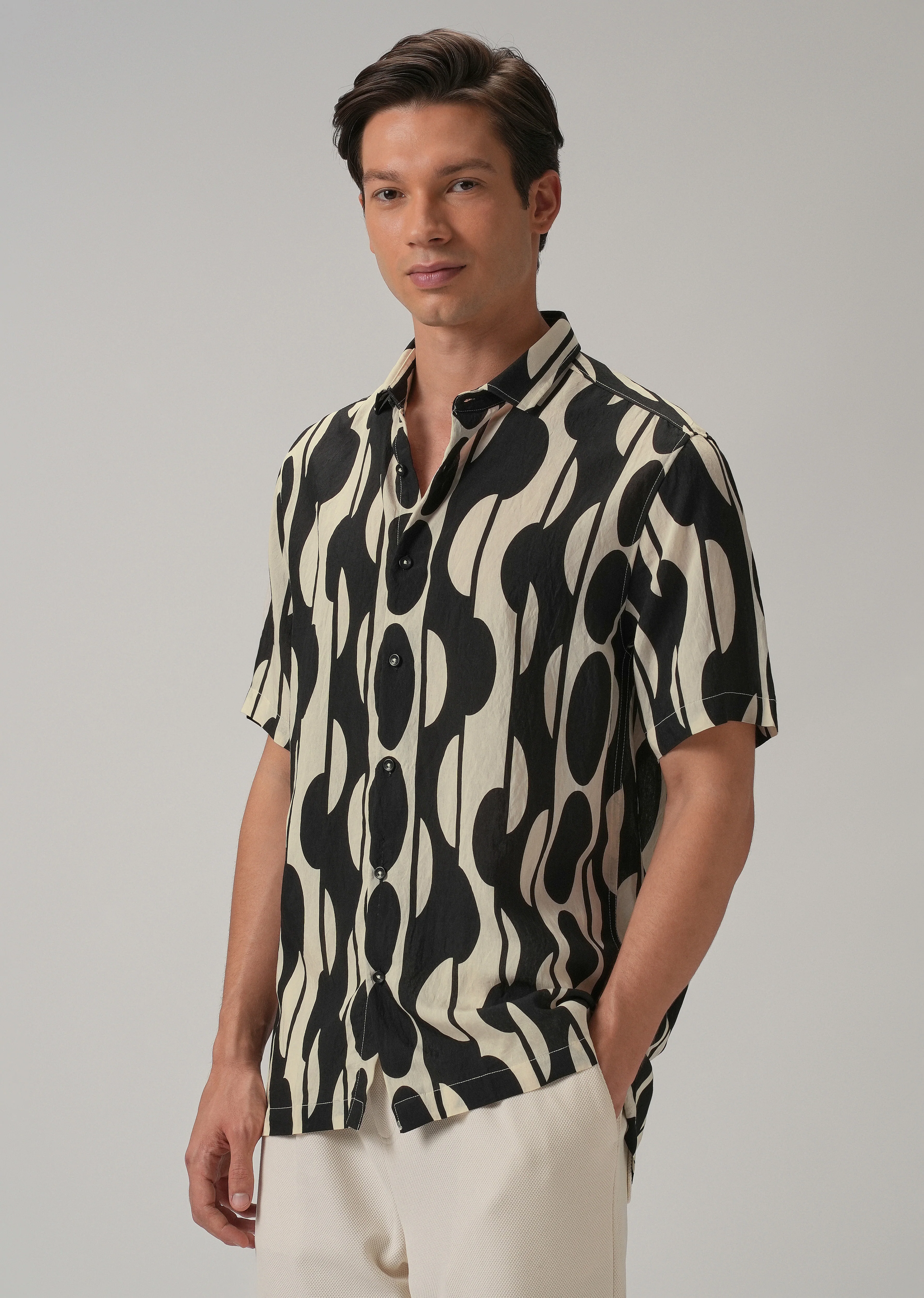 Black Geometric Printed Shirt - Image 4