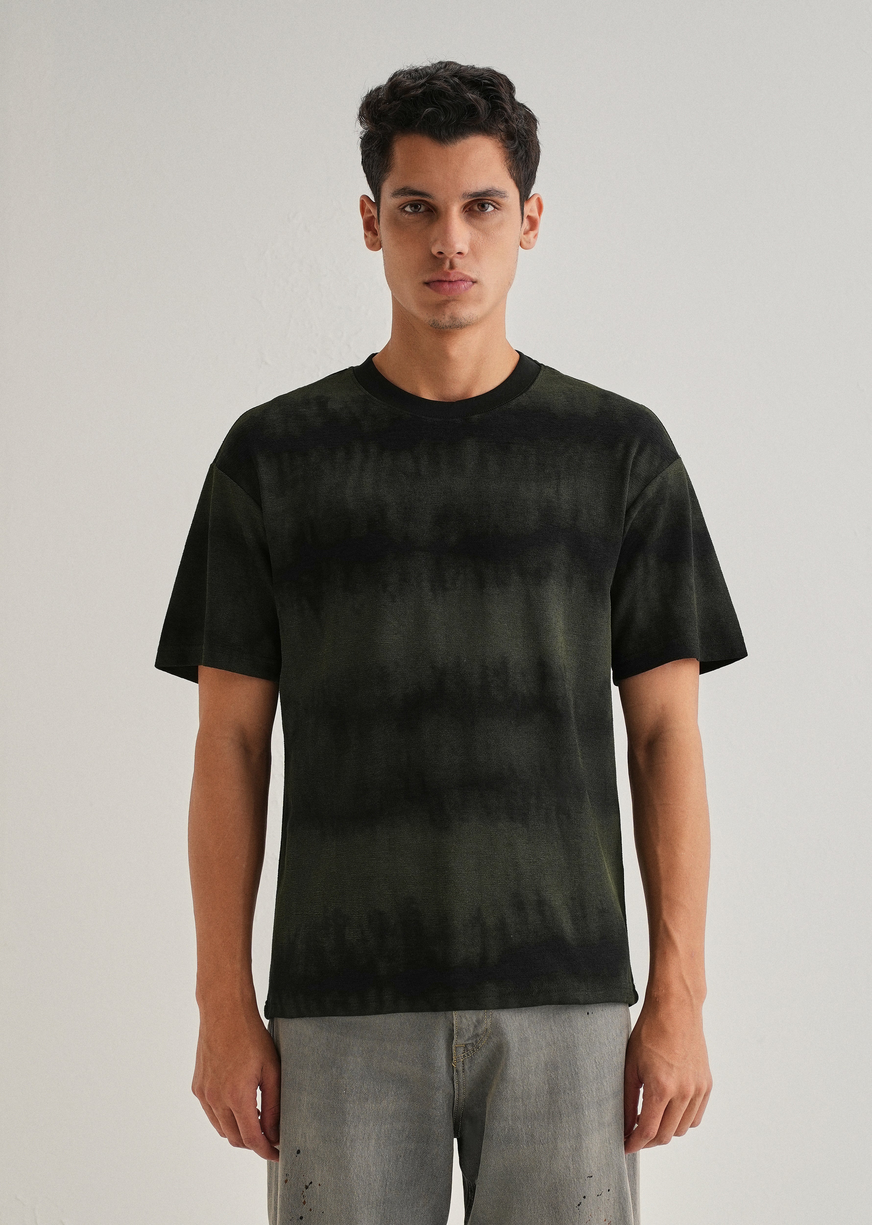 Black Olive Tie & Dye Oversized T-shirt - Image 3