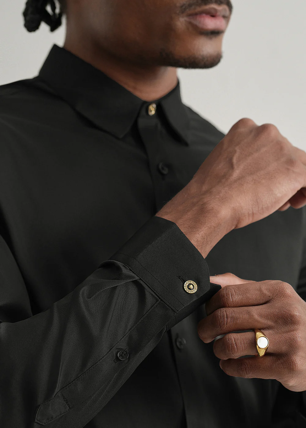 Black Plain Stitchless Placket Shirt - Image 2