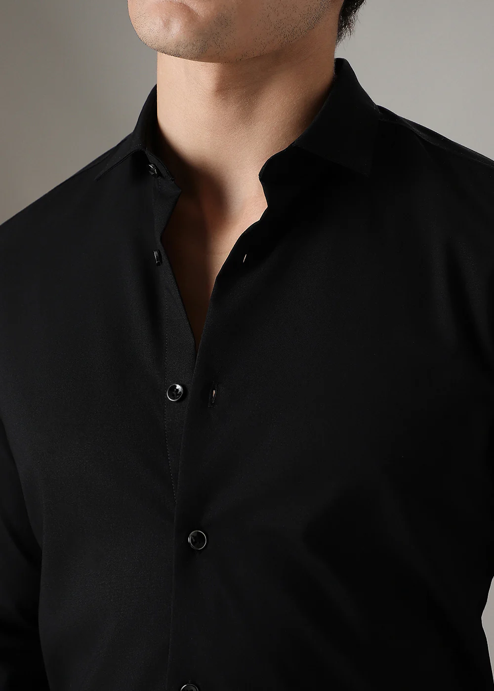 Black Plain Wrinkle Free Shirt - Image 2
