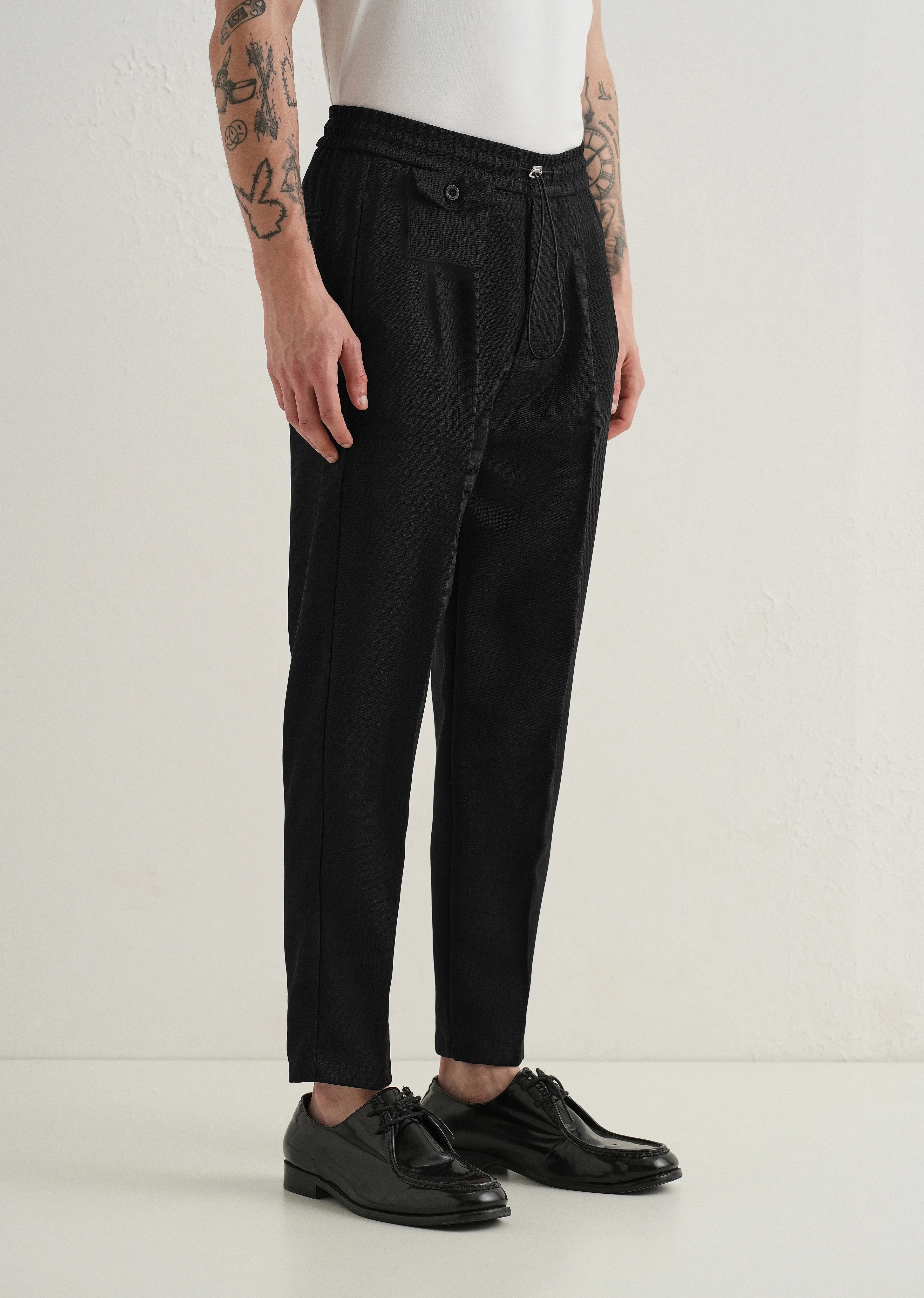 Black Pleated Korean Pant - Image 4