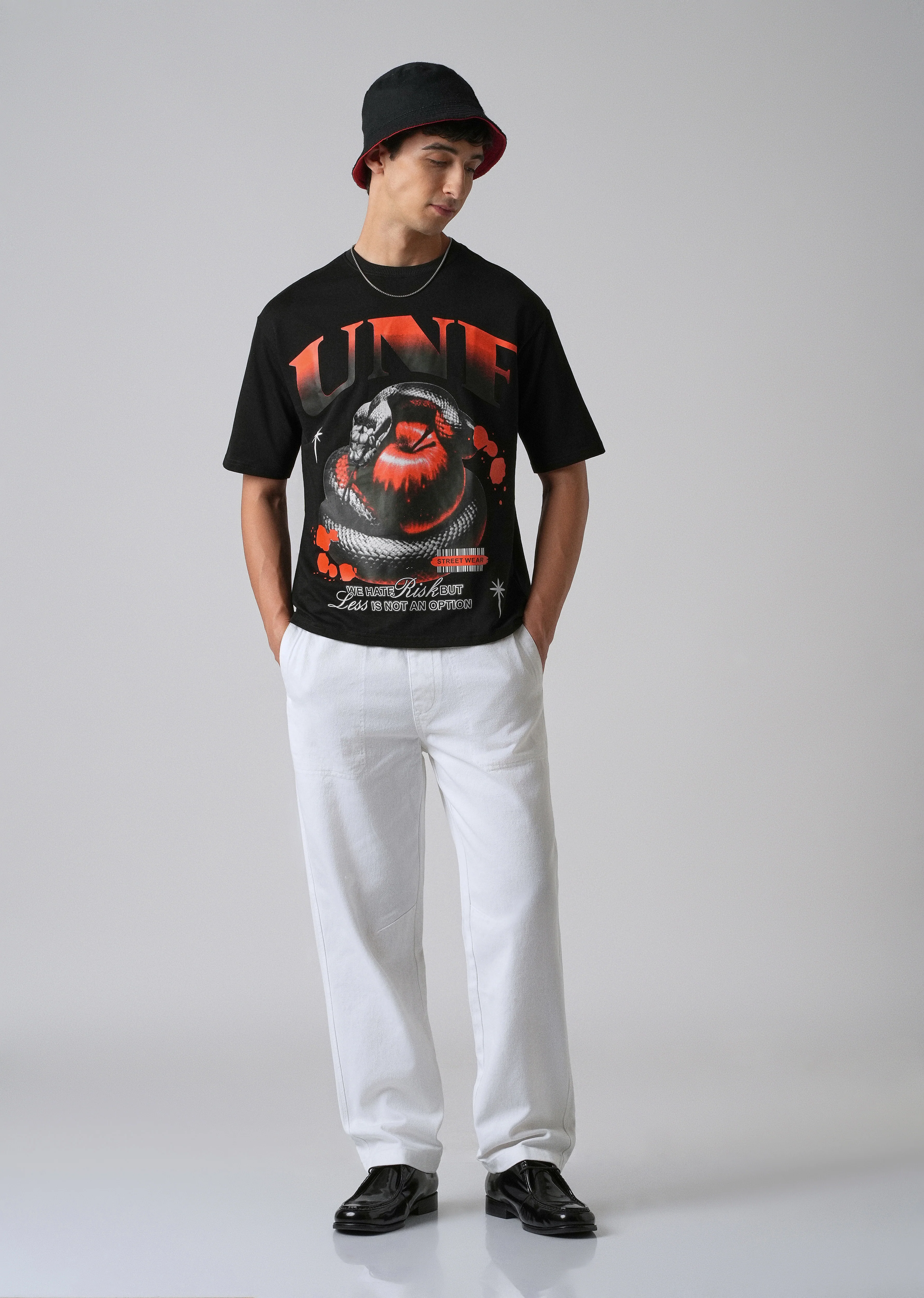 Black Print Relaxed Fit T- shirt - Image 6
