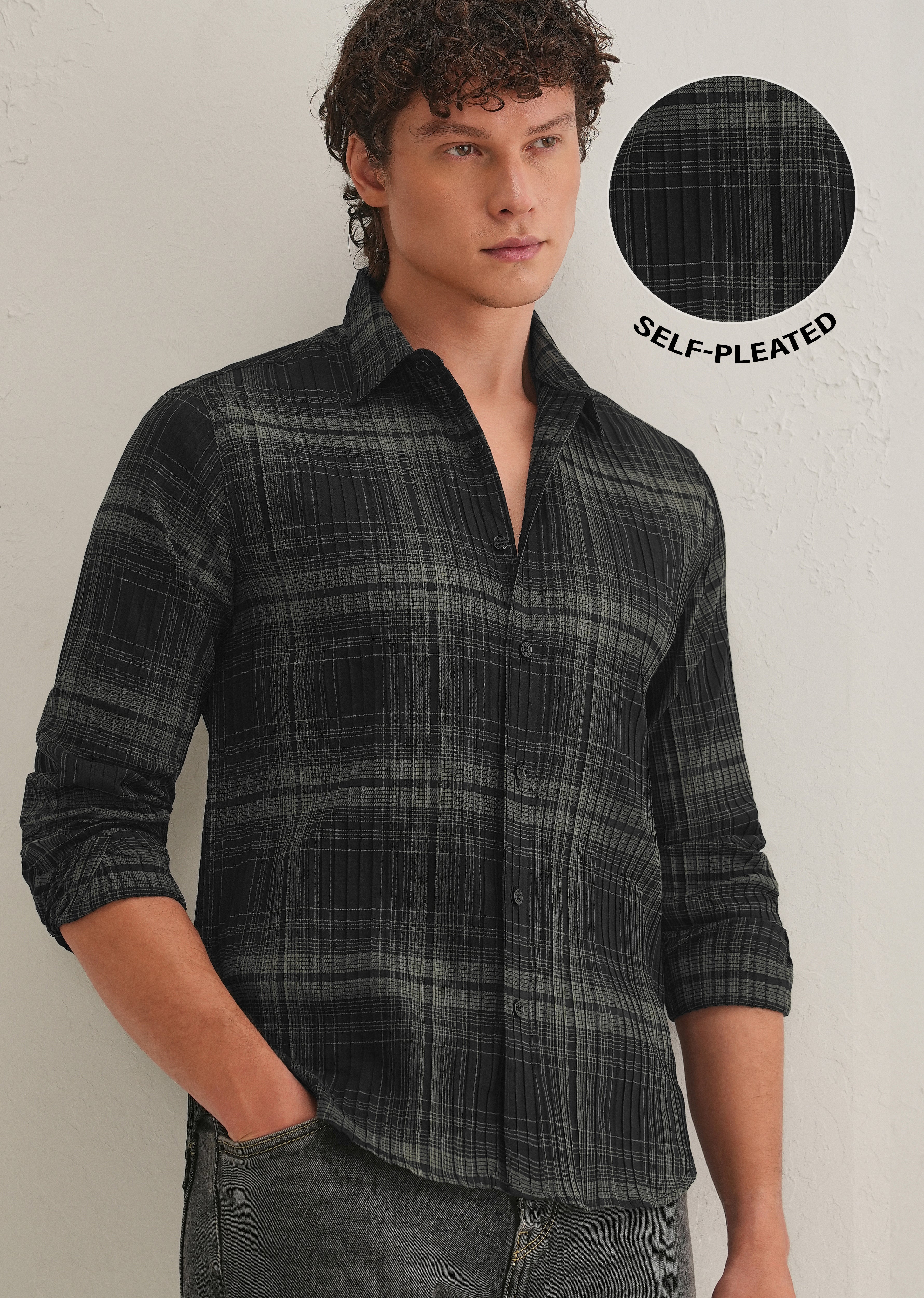 Black Self-Pleated Check Shirt - Image 7