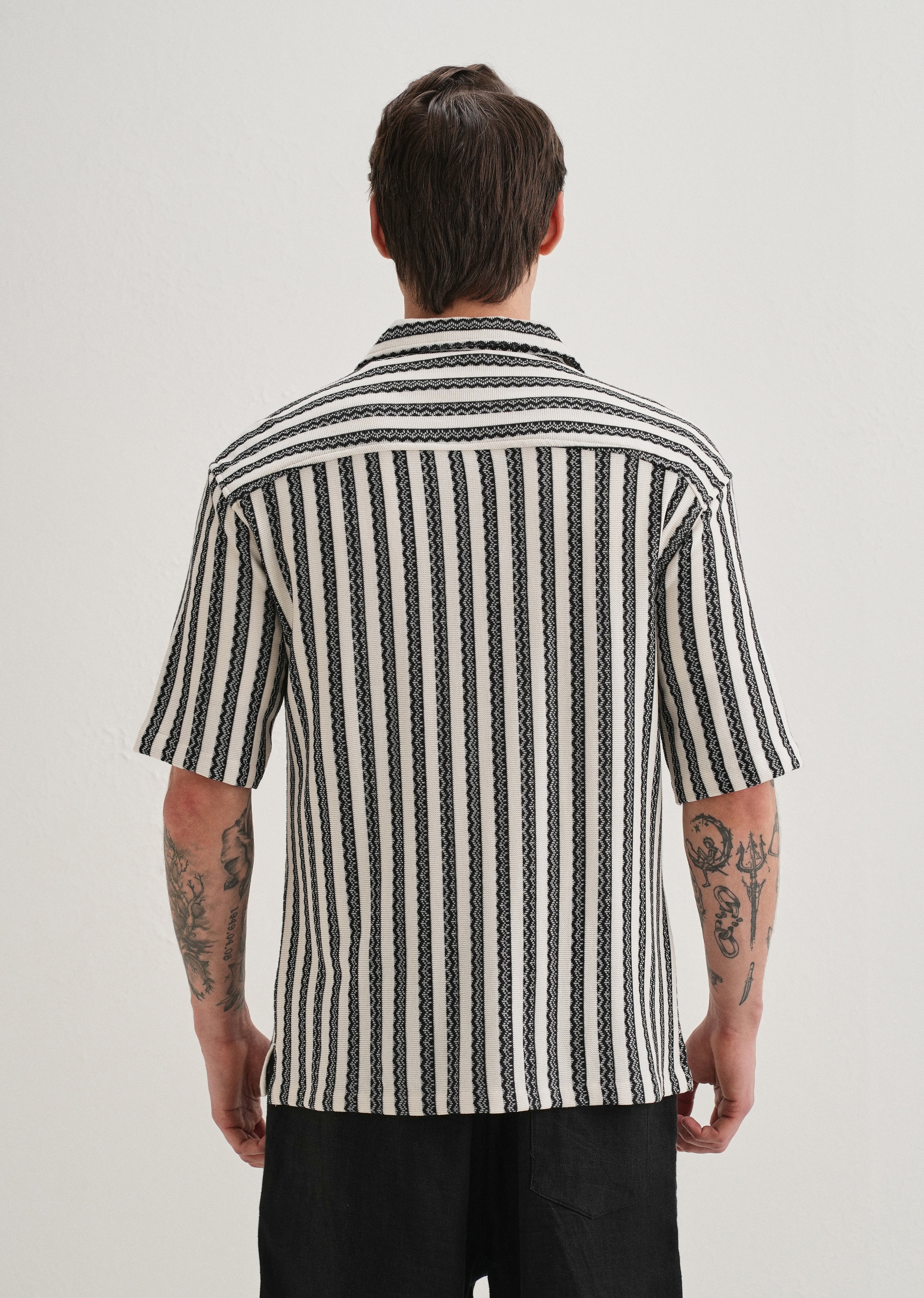 Black Striped Knit Cuban Collar Shirt - Image 3