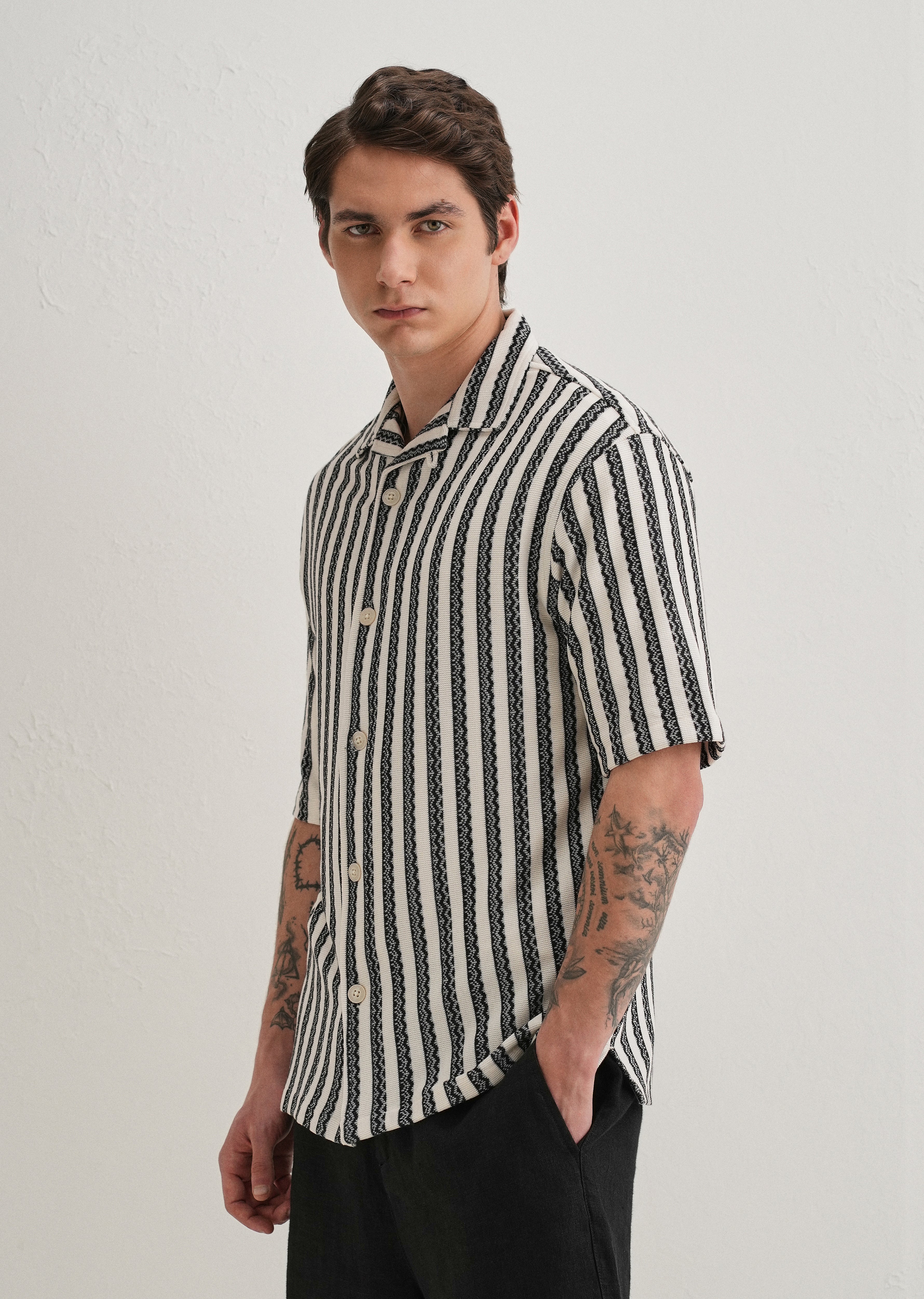 Black Striped Knit Cuban Collar Shirt - Image 5