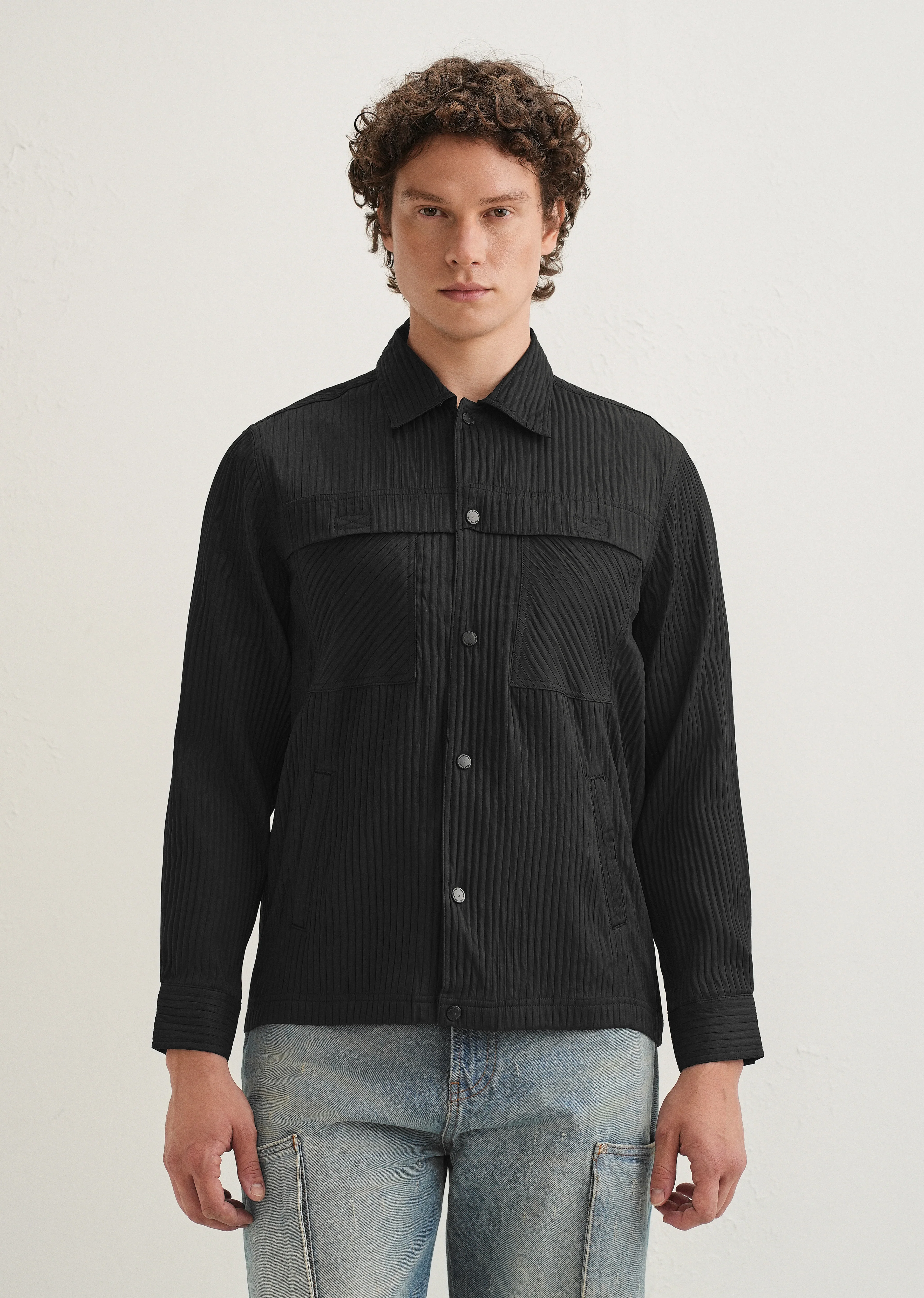 Black Textured Utility Shacket - Image 4