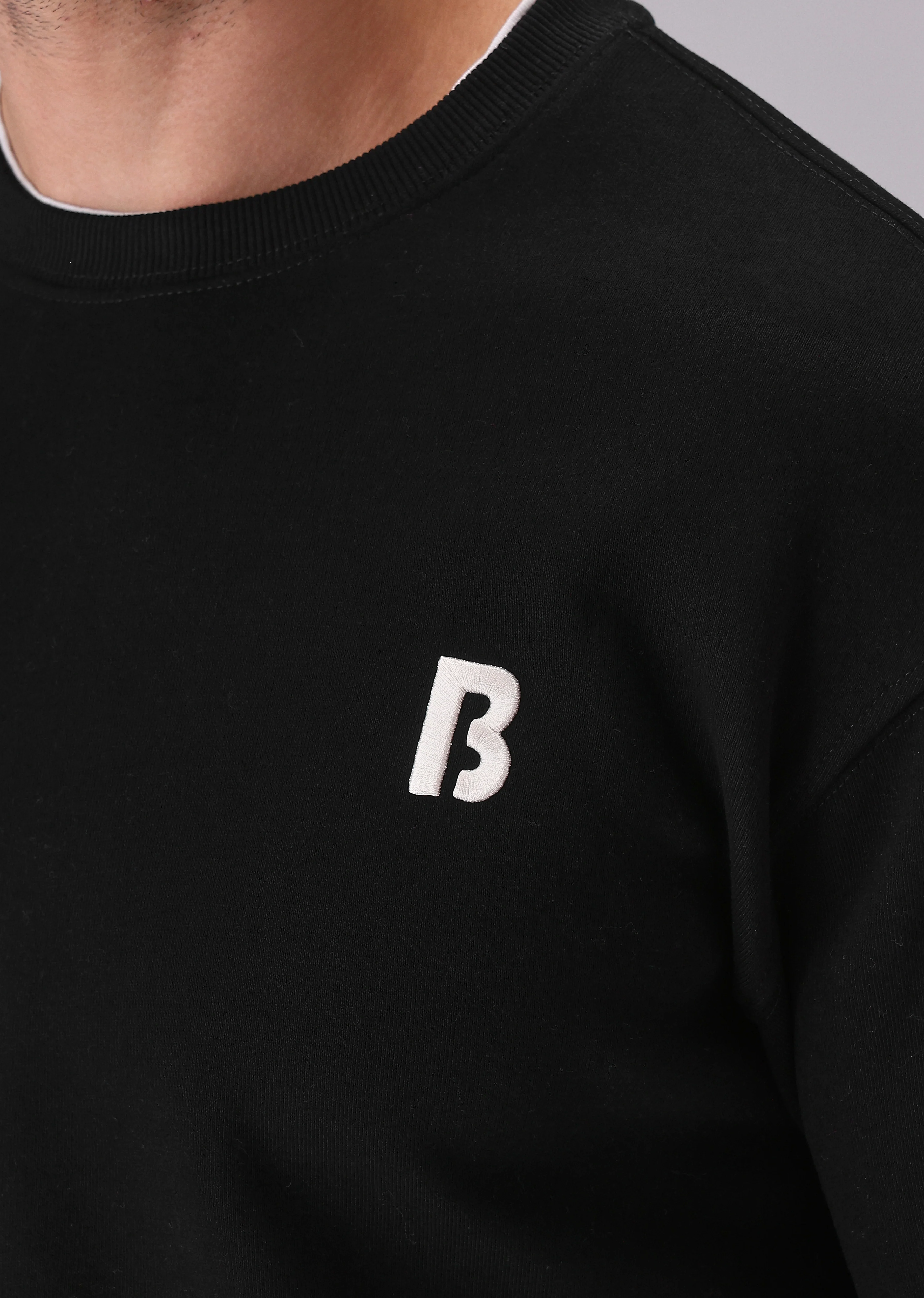 Black White Contrast Sweatshirt - Image 5