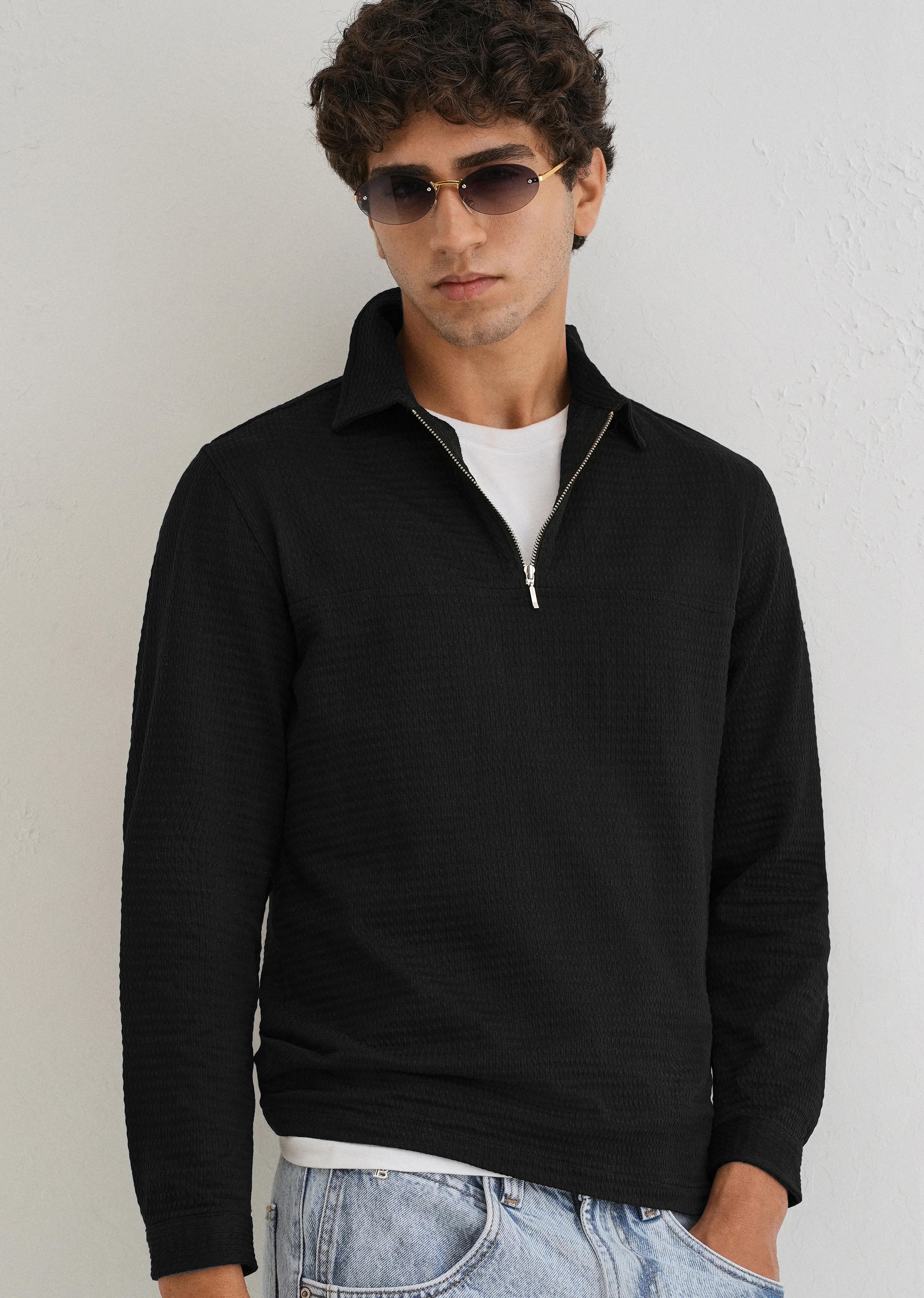 Black Zipper Polo Knit T-shirt - Image 7