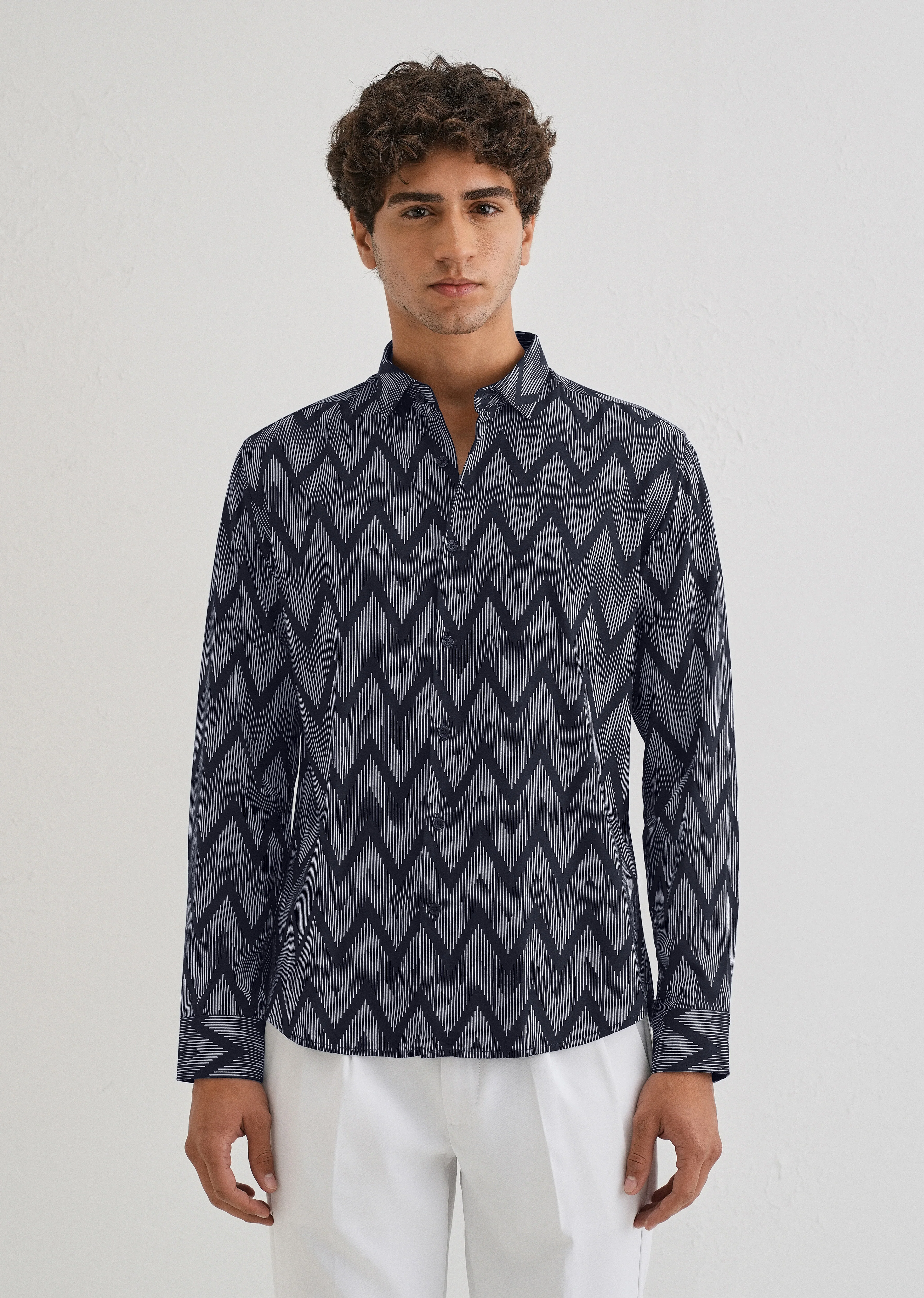 Blue Chevron Printed Shirt - Image 3