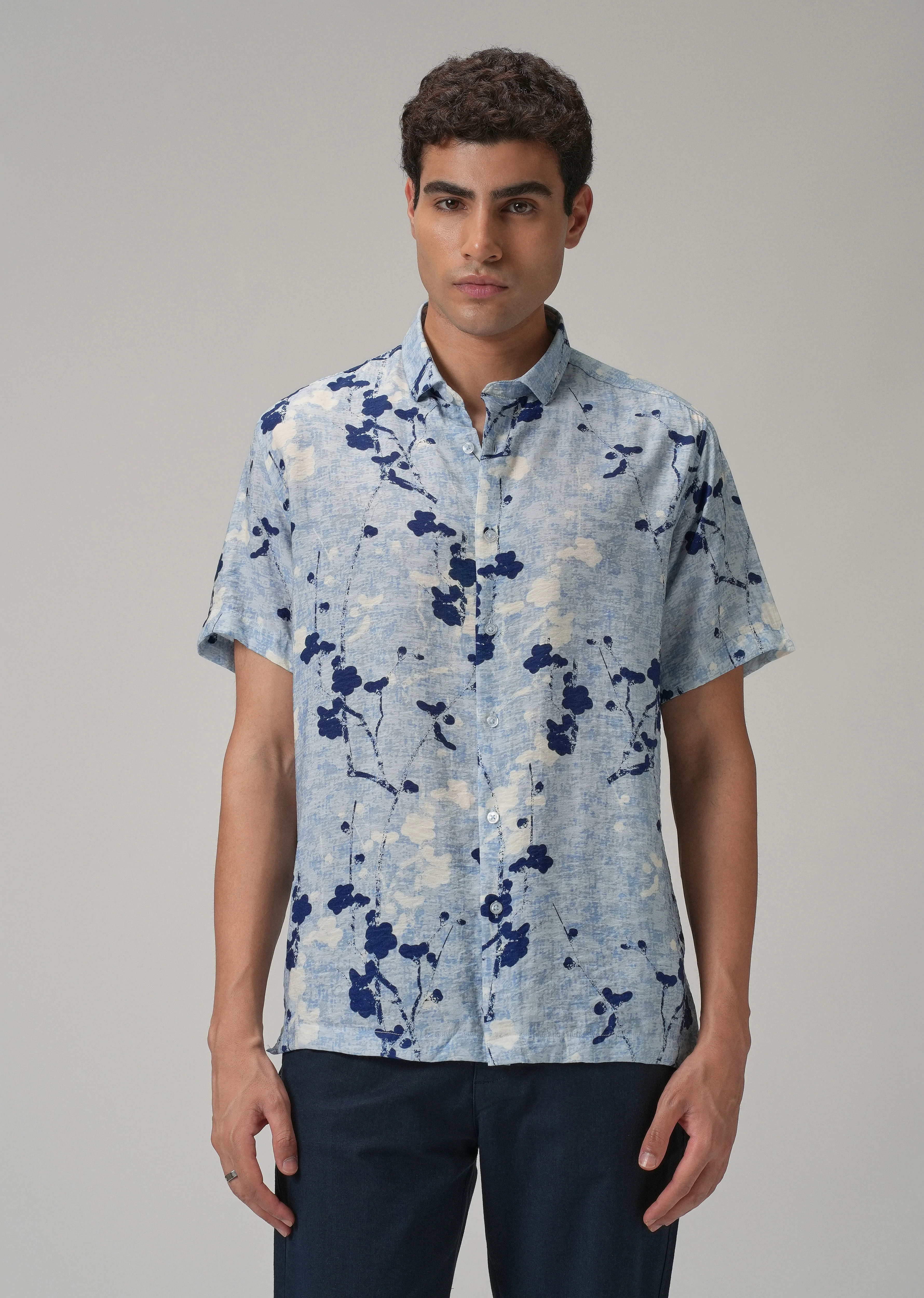 Blue Flora Printed Shirt - Image 3