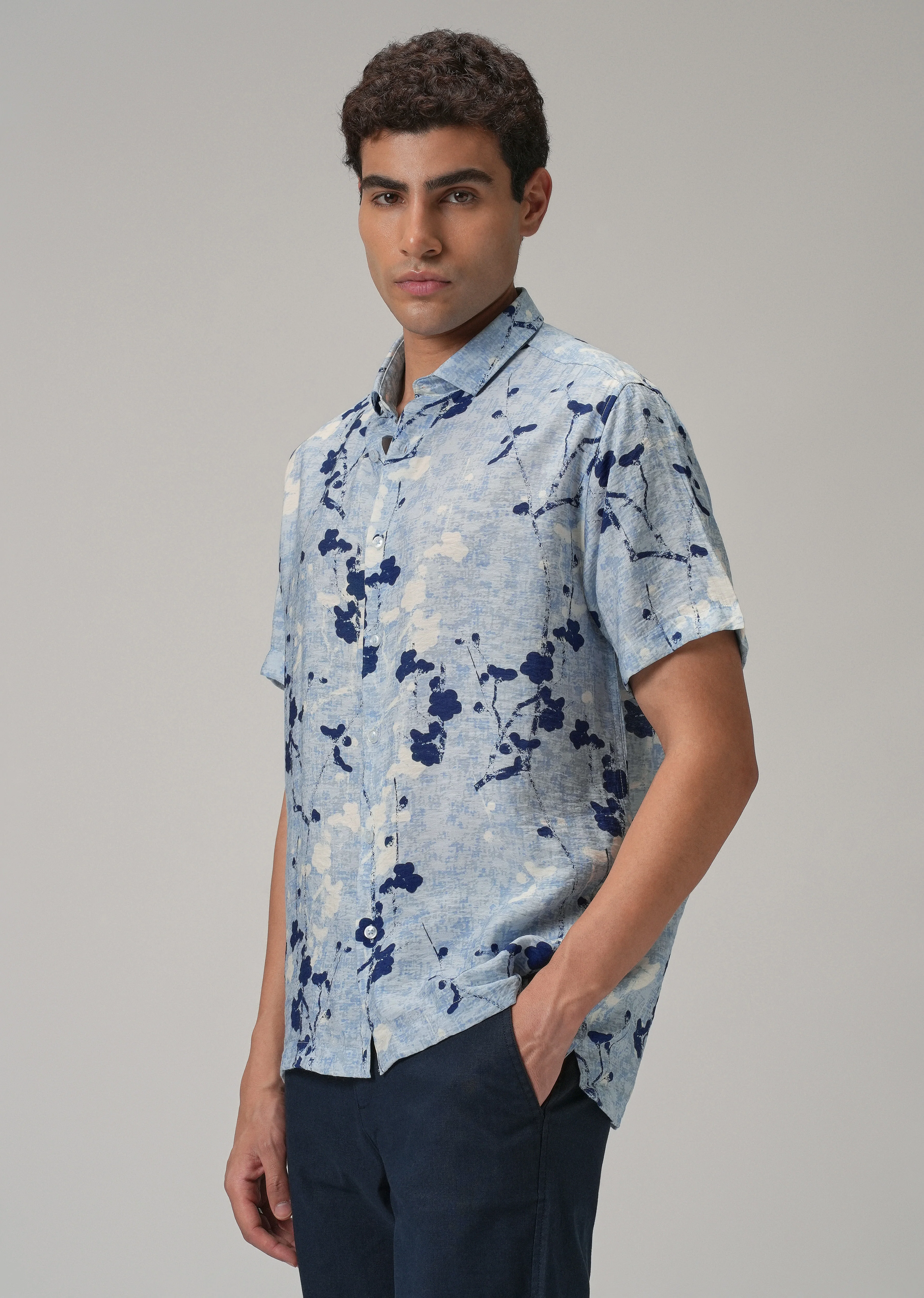 Blue Flora Printed Shirt - Image 4