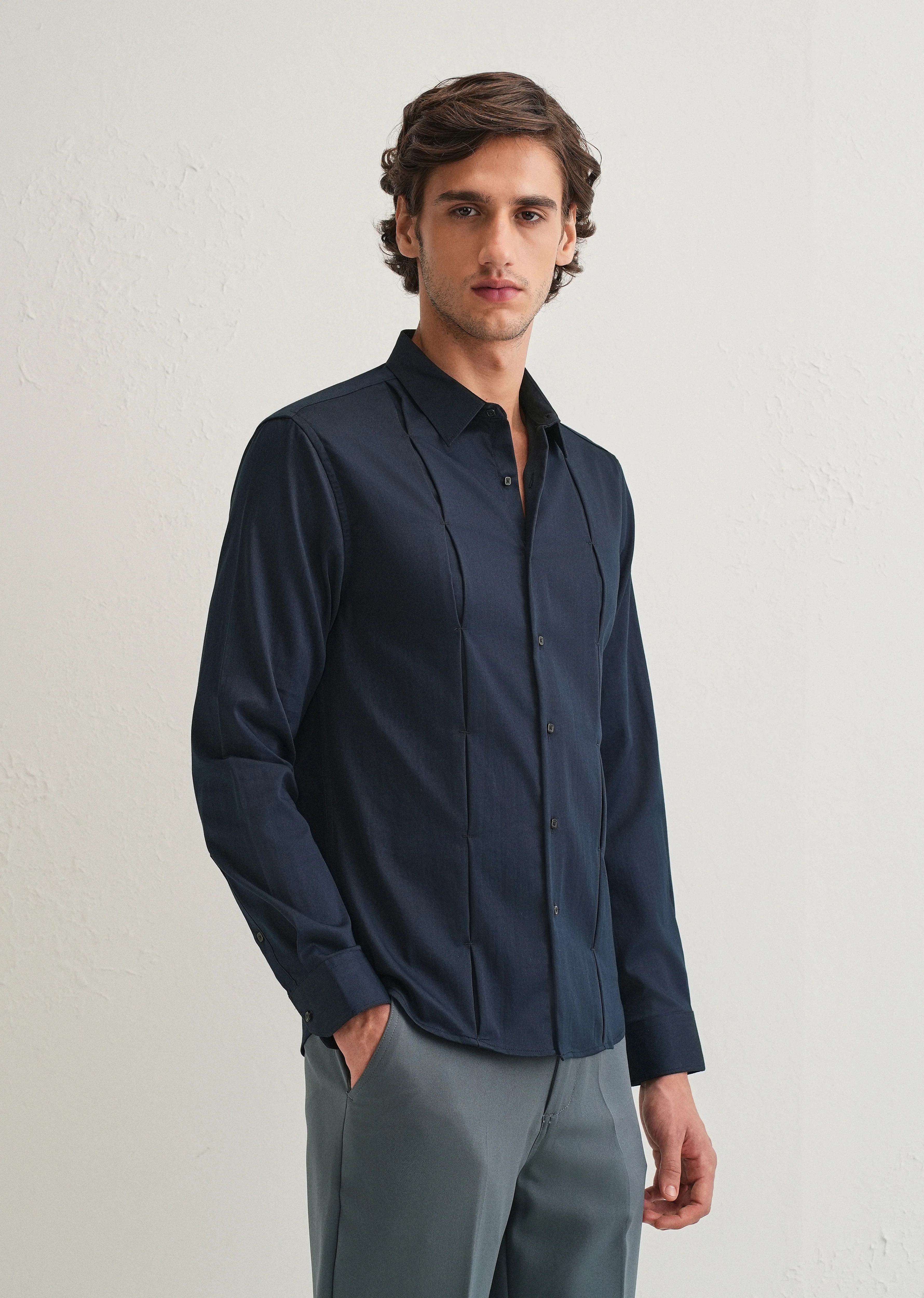 Blue Front Panel Open Pleat Shirt - Image 4