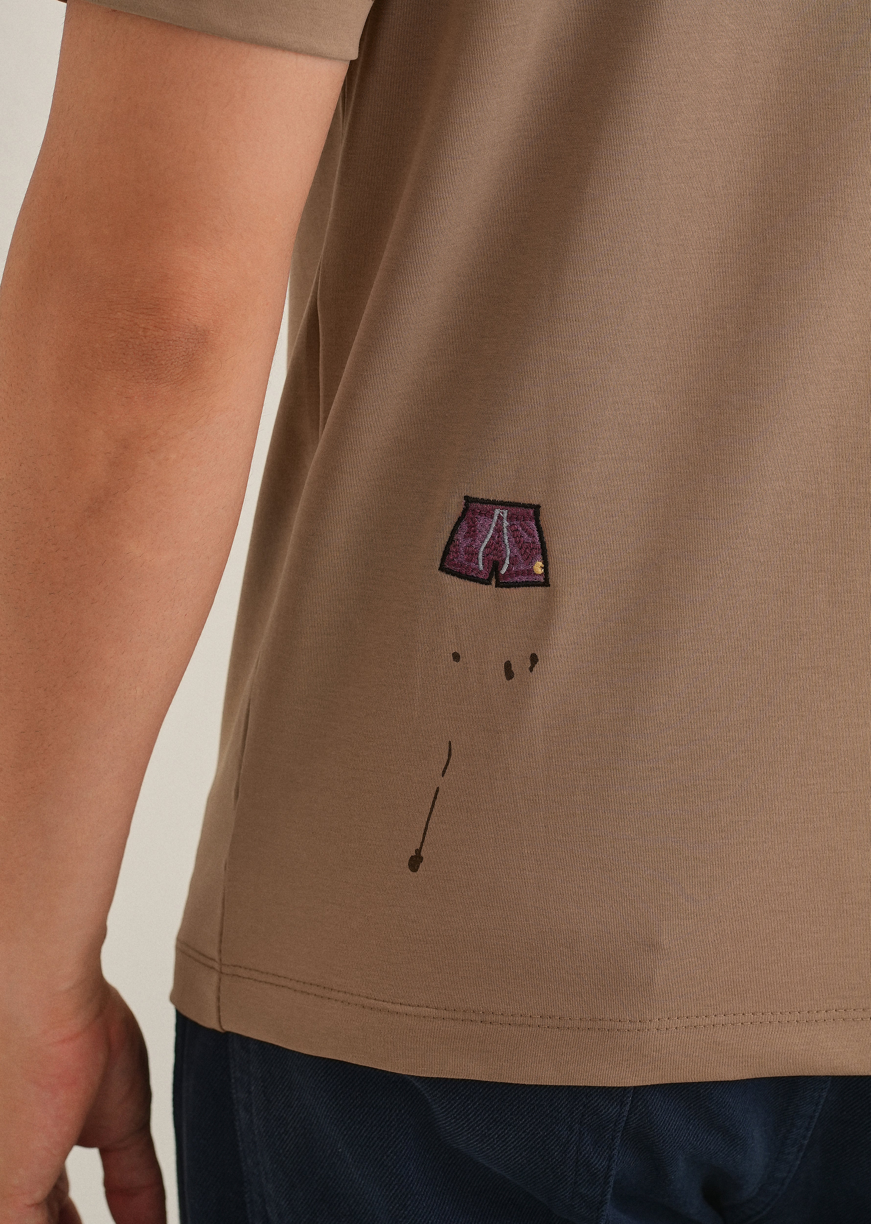 Brown Embroidered Regular Fit T-Shirt - Image 6