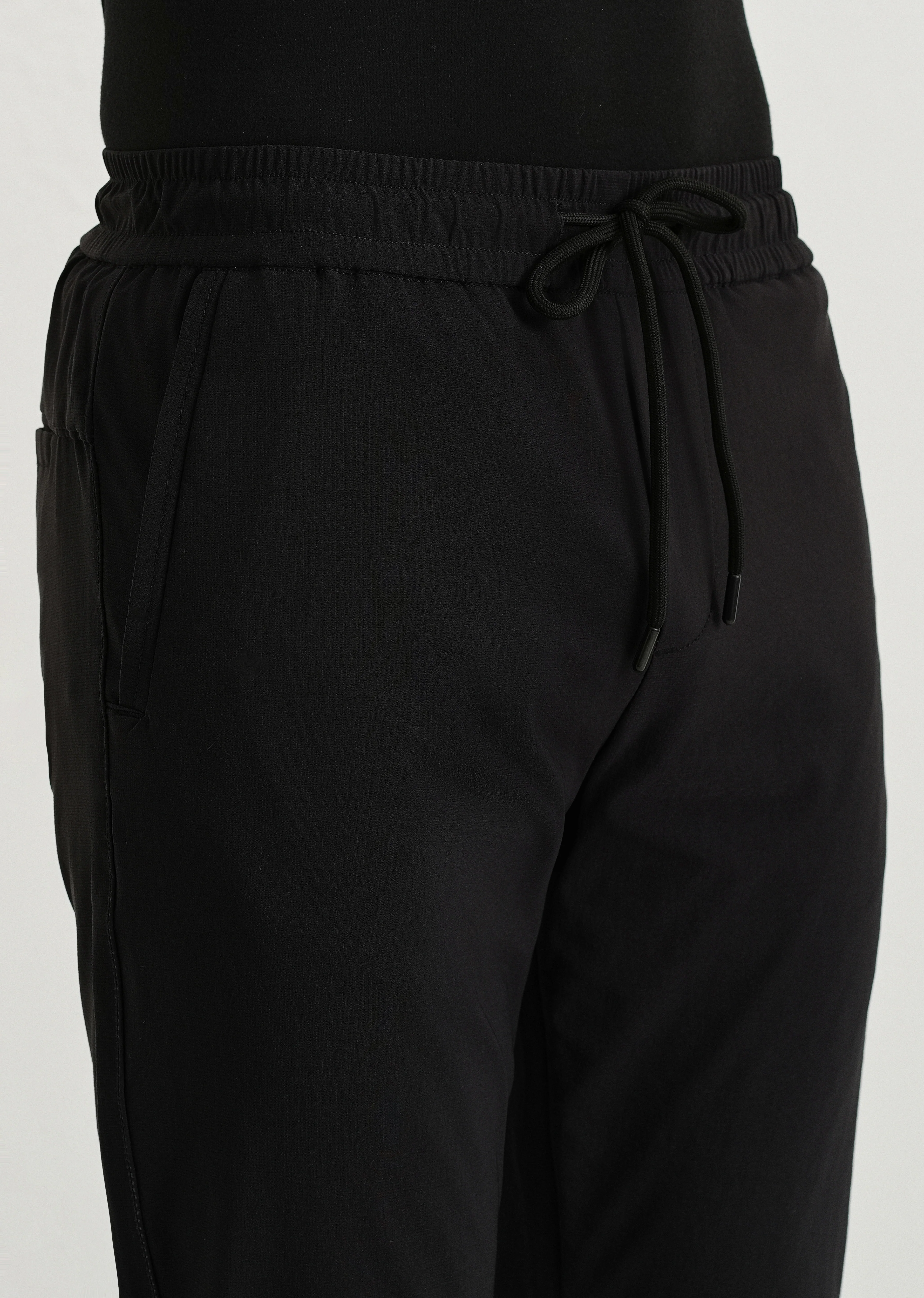 Coal Black Jogger - Image 5