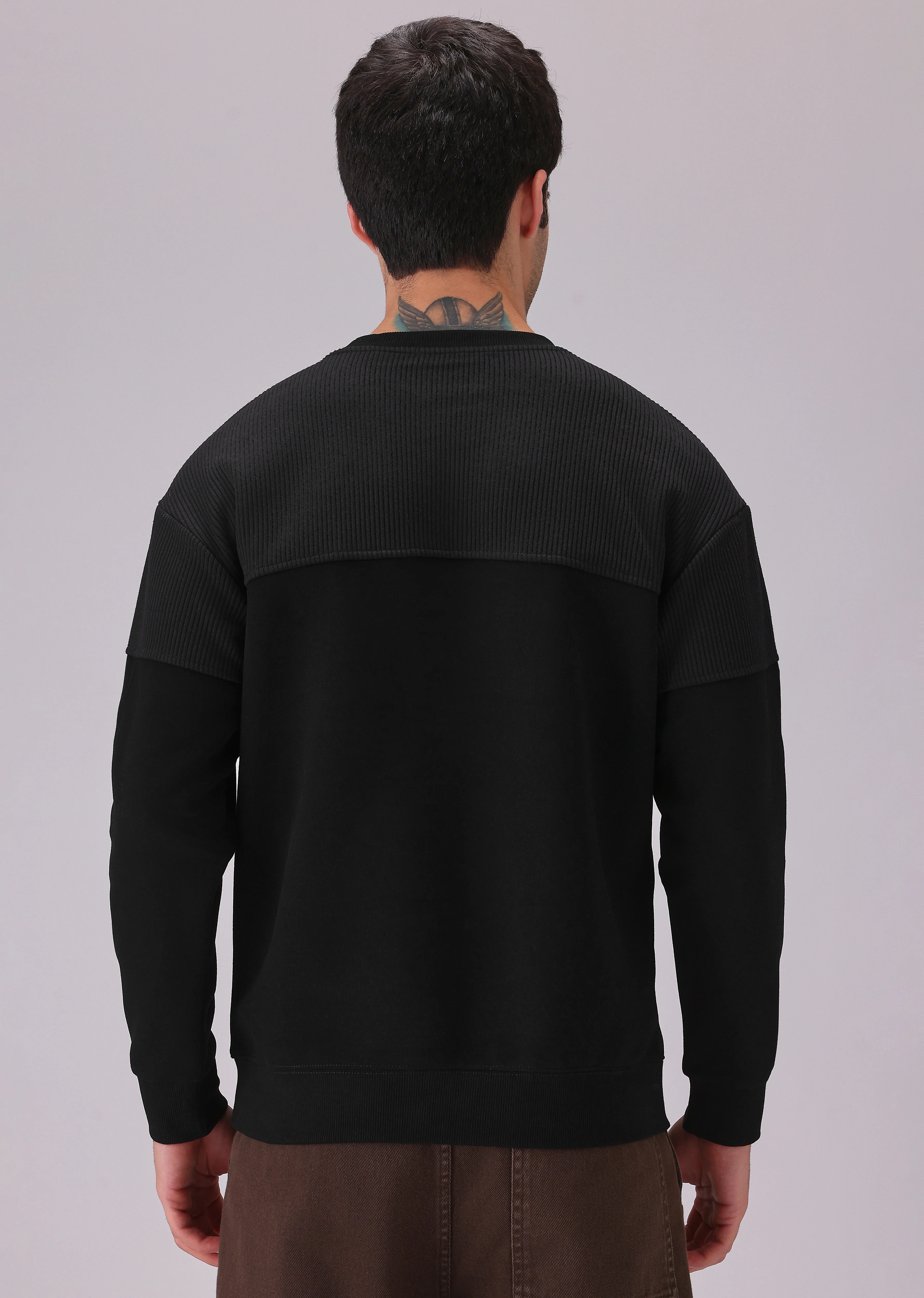 Colour Block Black Sweatshirt - Image 2