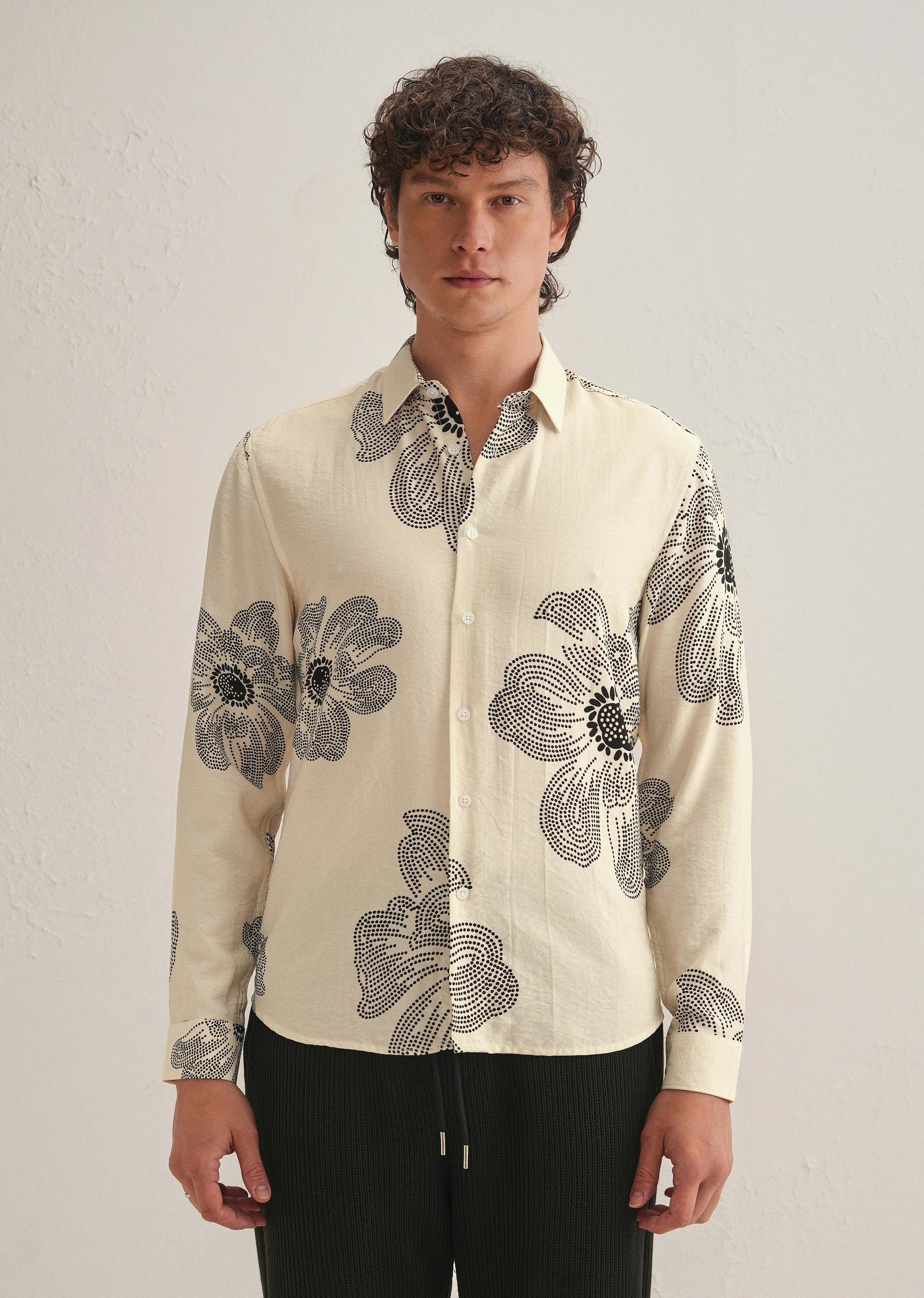 Cream Floral Dot Printed Shirt - Image 3