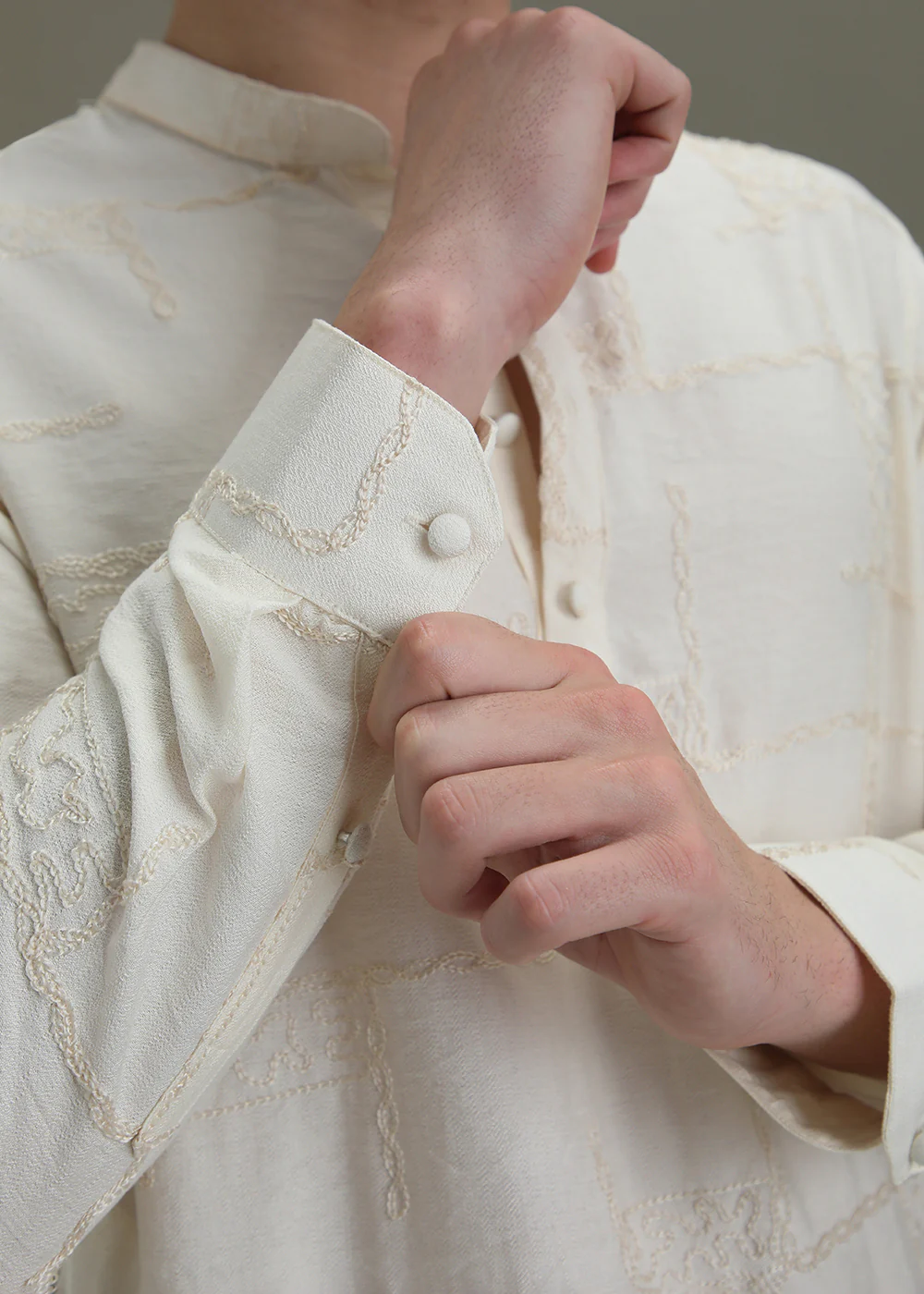 Cream Self Thread Embroidered Kurta - Image 2