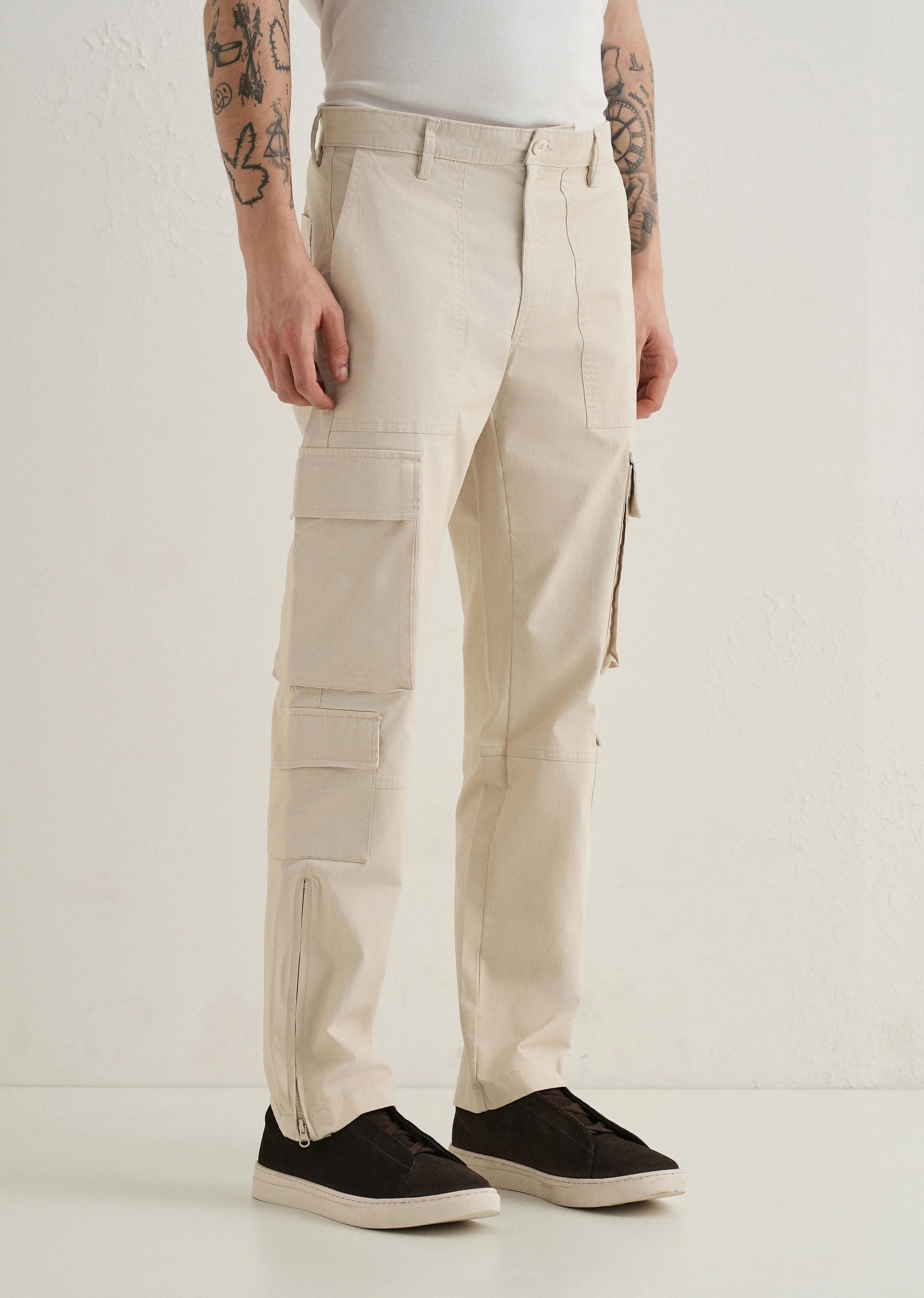 Cream Zipper Cargo Pant - Image 4