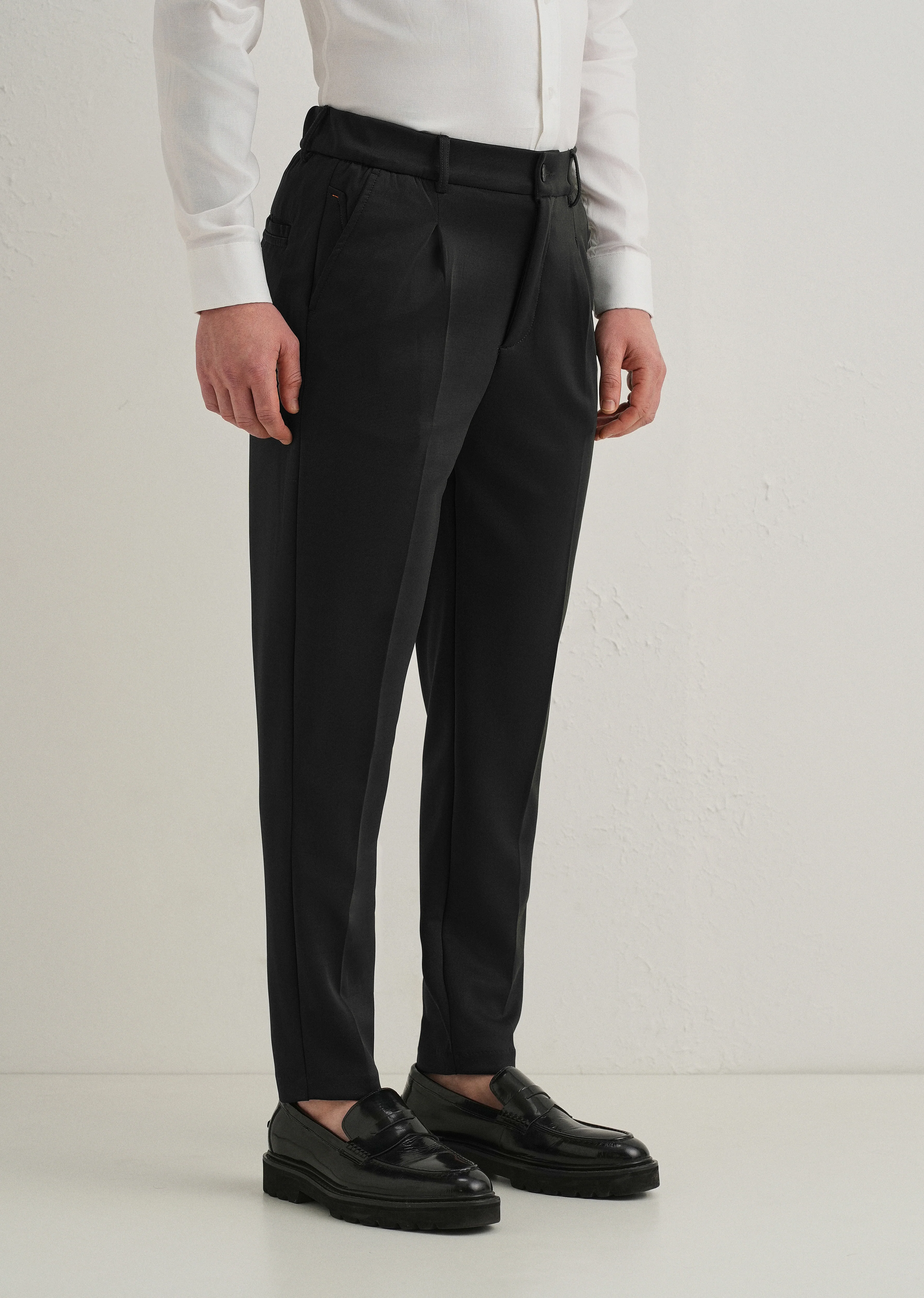 Deep Green Pleated Relaxed Fit Trousers - Image 5