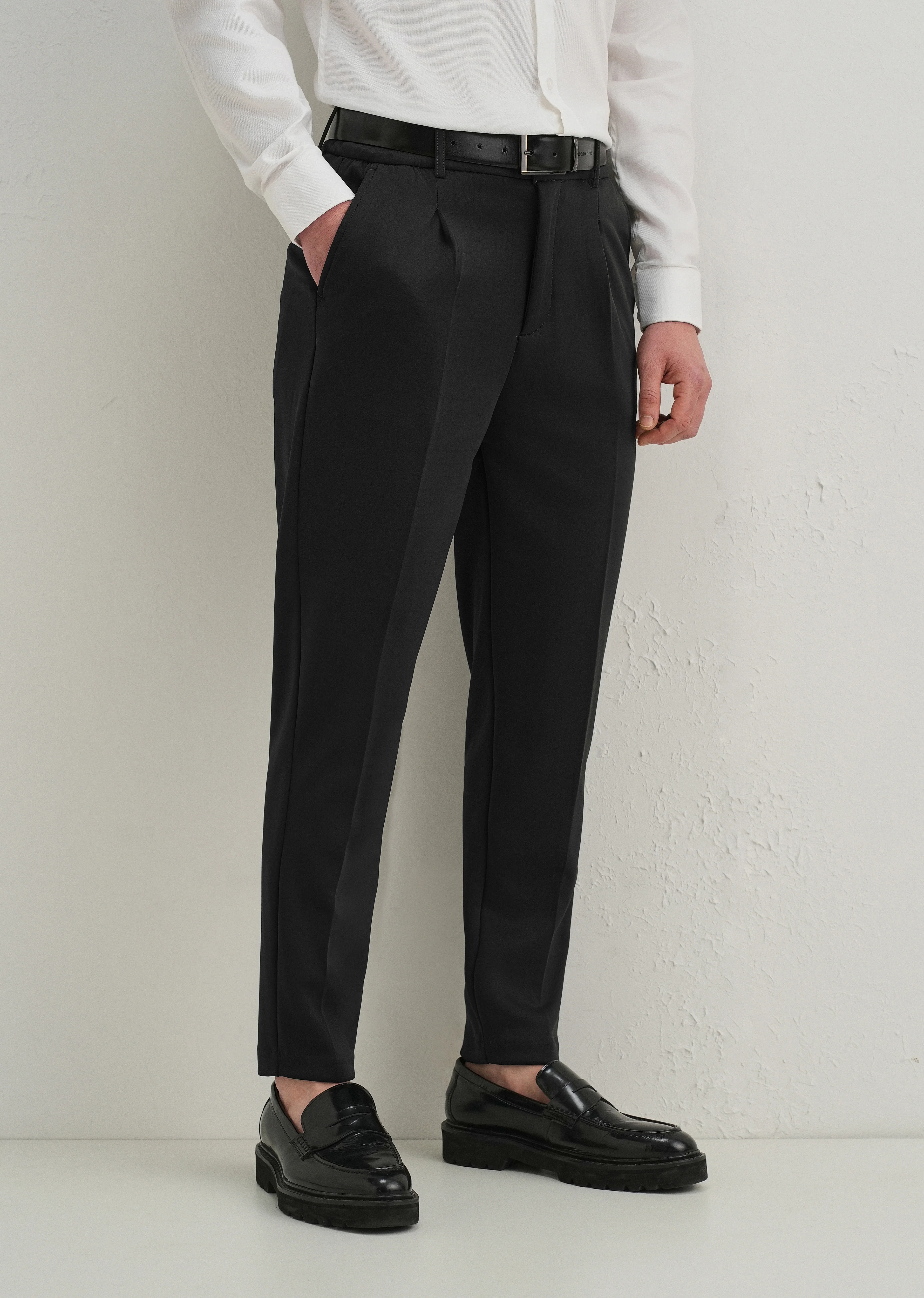 Deep Green Pleated Relaxed Fit Trousers - Image 7