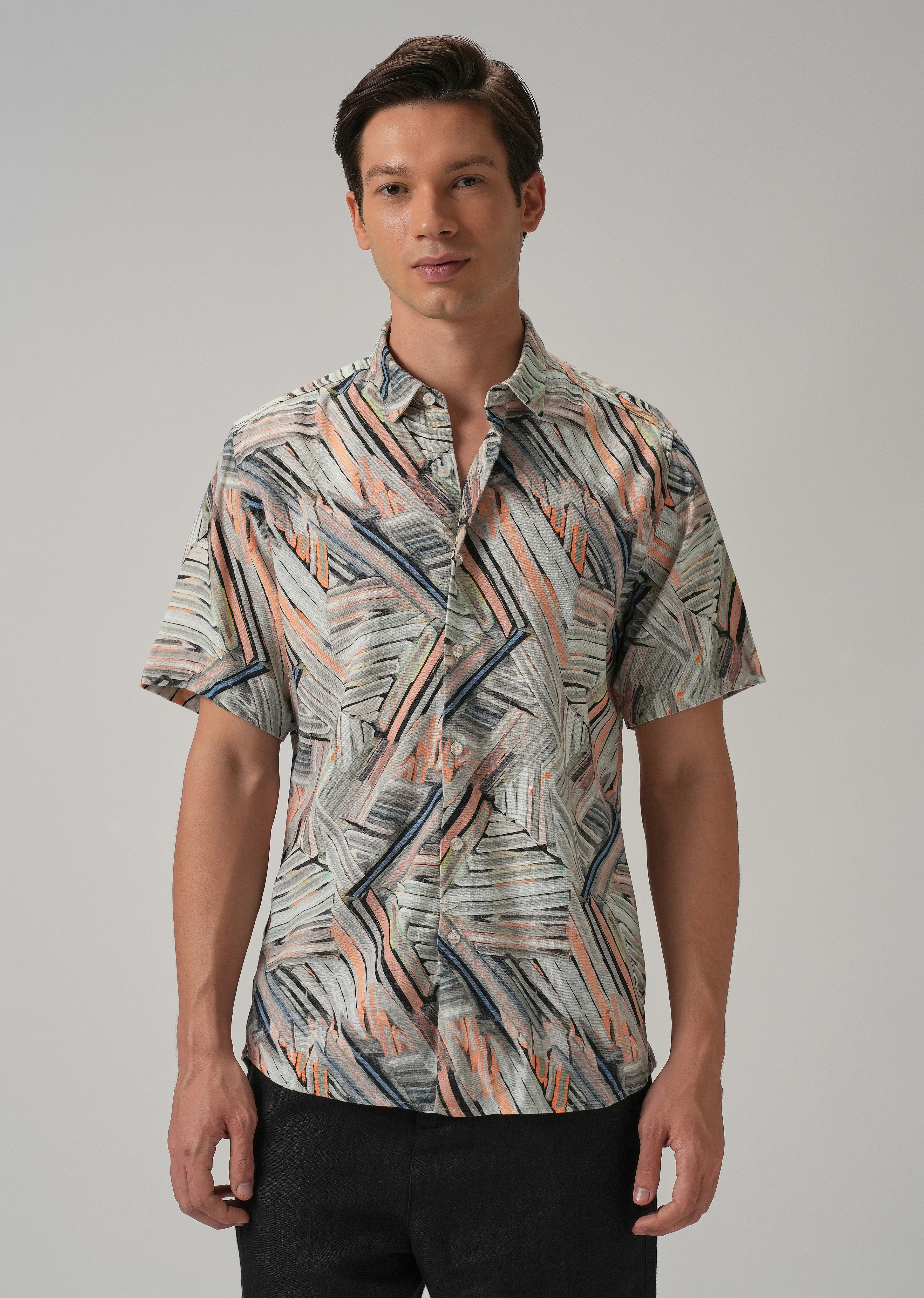 Delineated White Half Sleeve shirt - Image 3