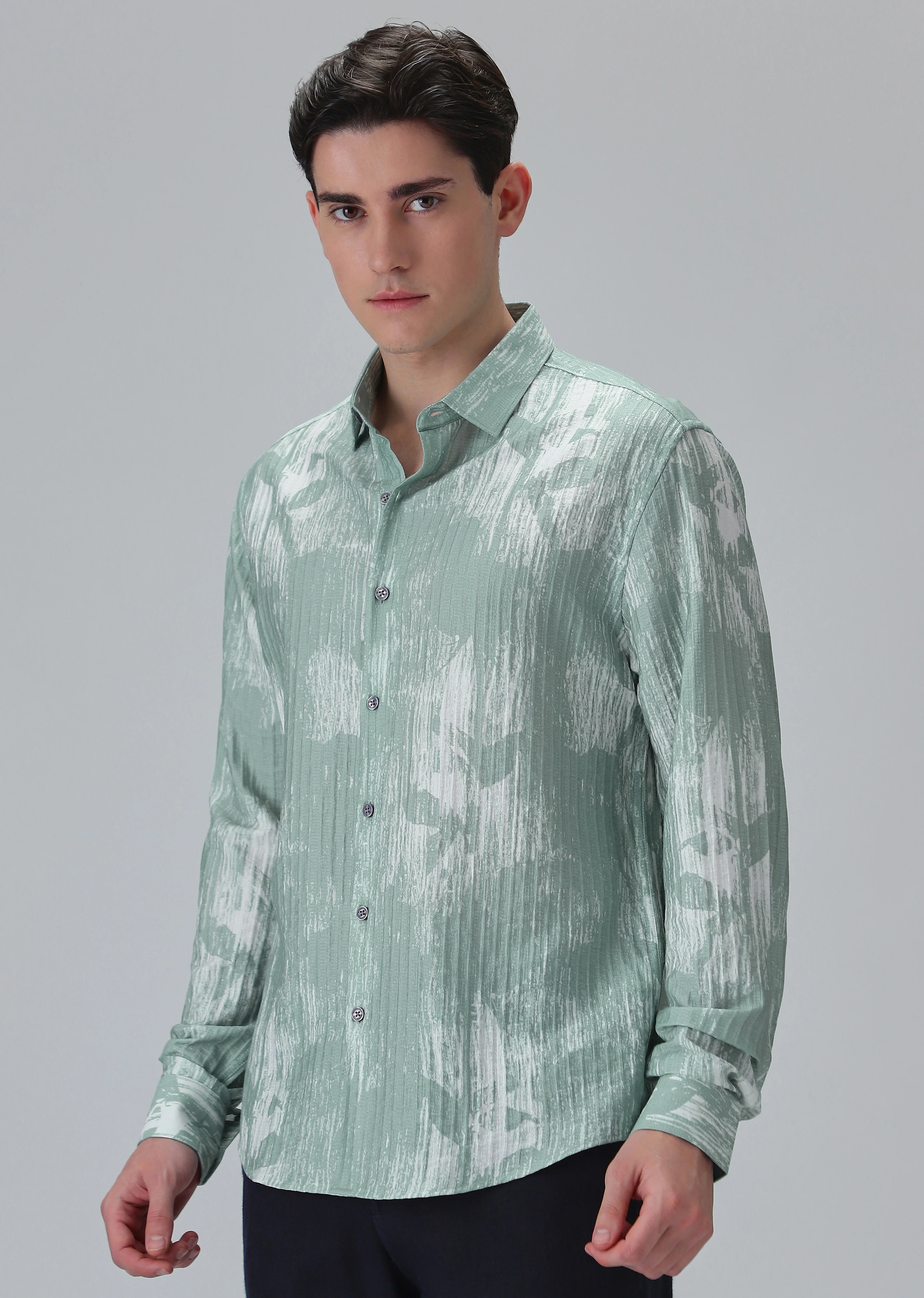 Dual Tone  Green Printed Shirt - Image 4