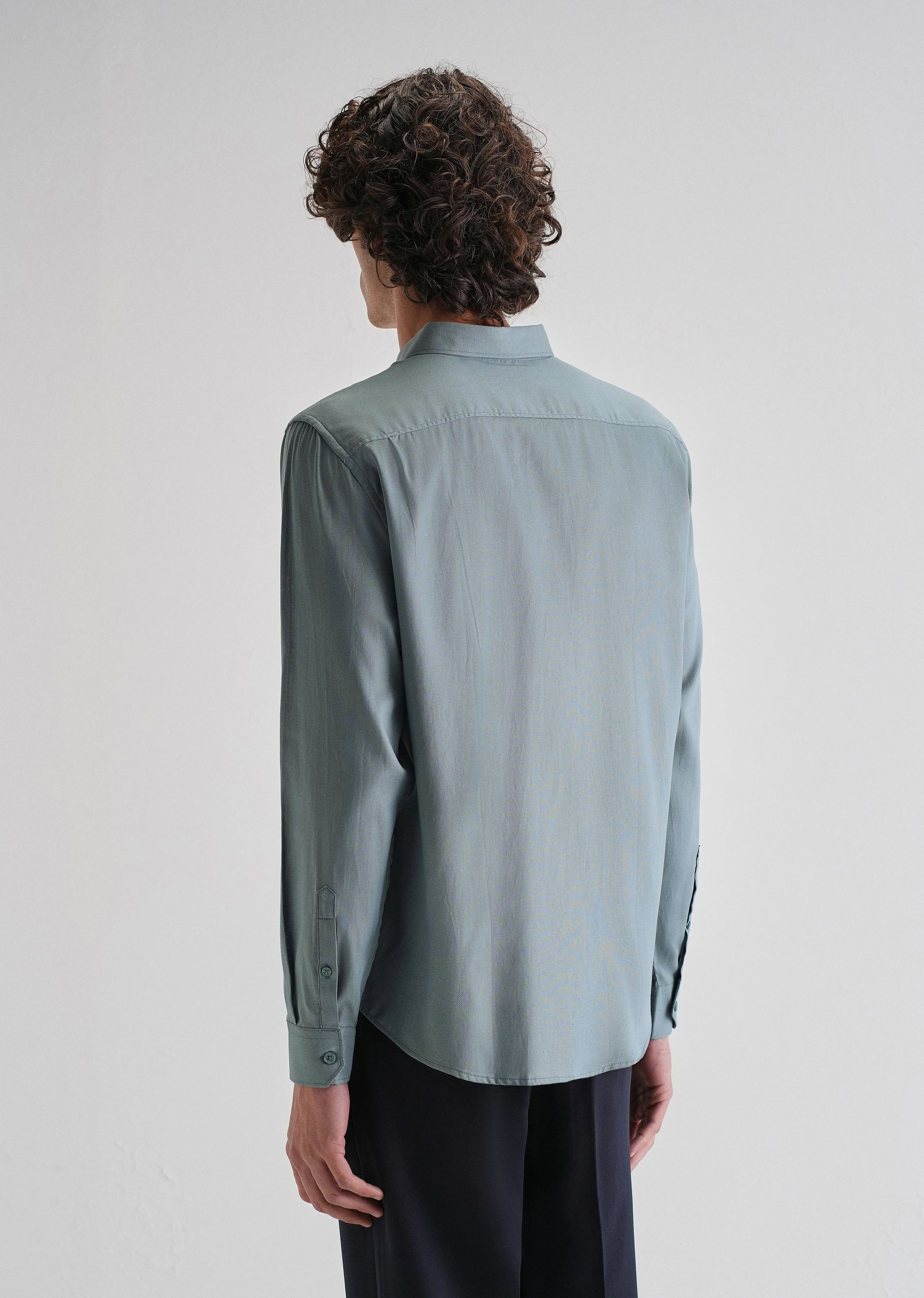 Fairview Blue Plain Blended Cotton Regular Fit Shirt - Image 2