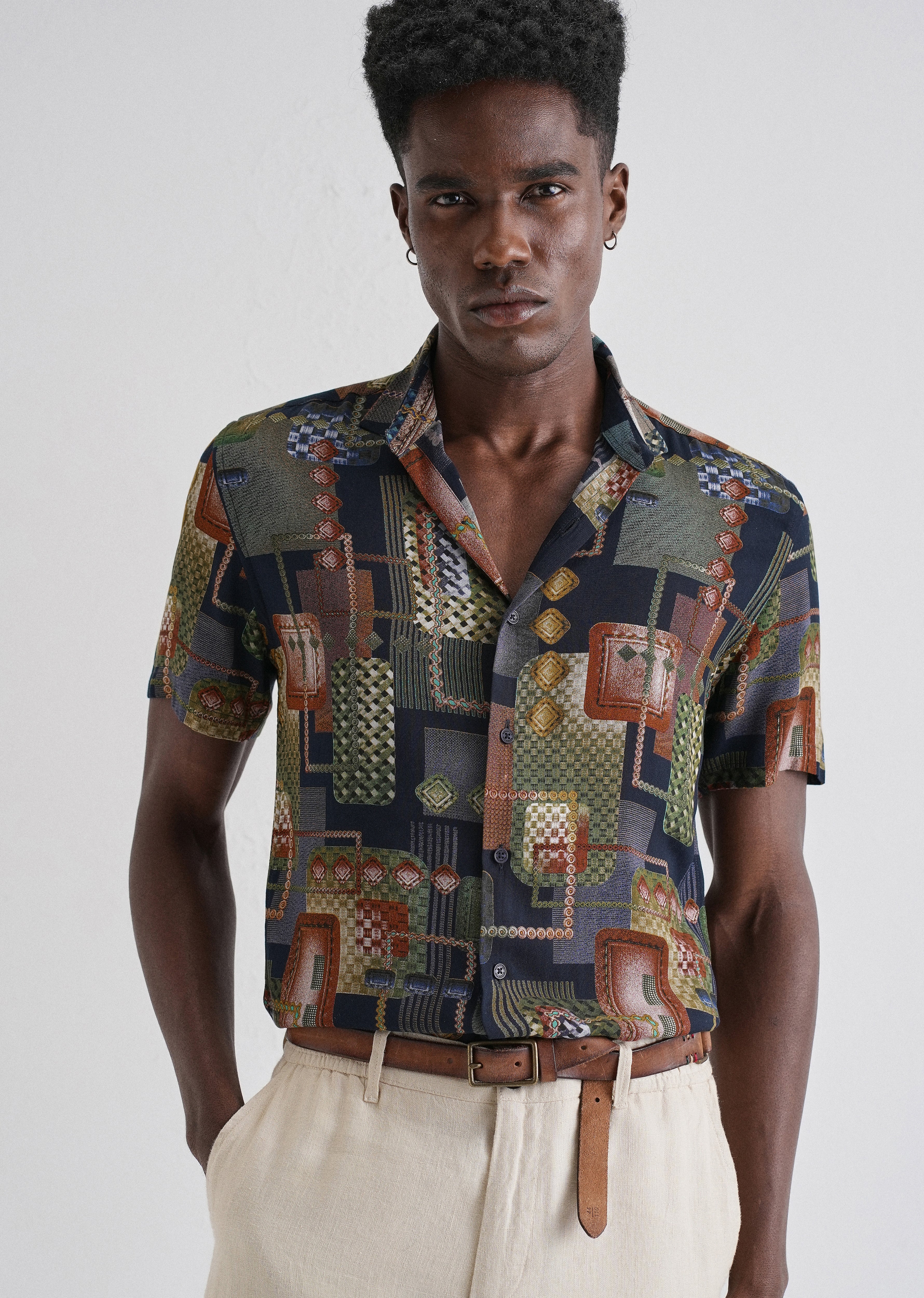 Geo Precision Feather shirt - Image 7