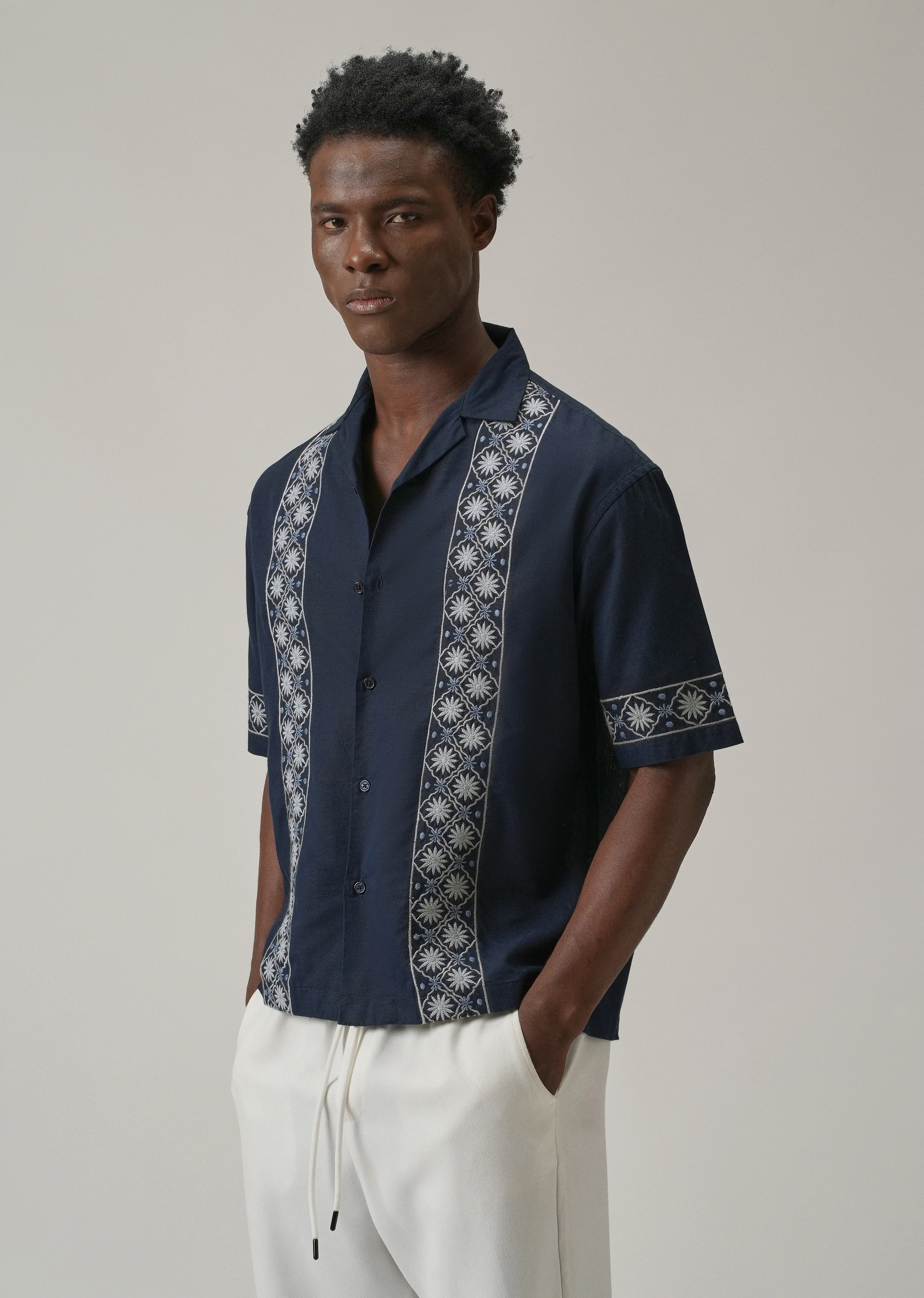 Geometric Embroidery Linen Shirt - Image 5