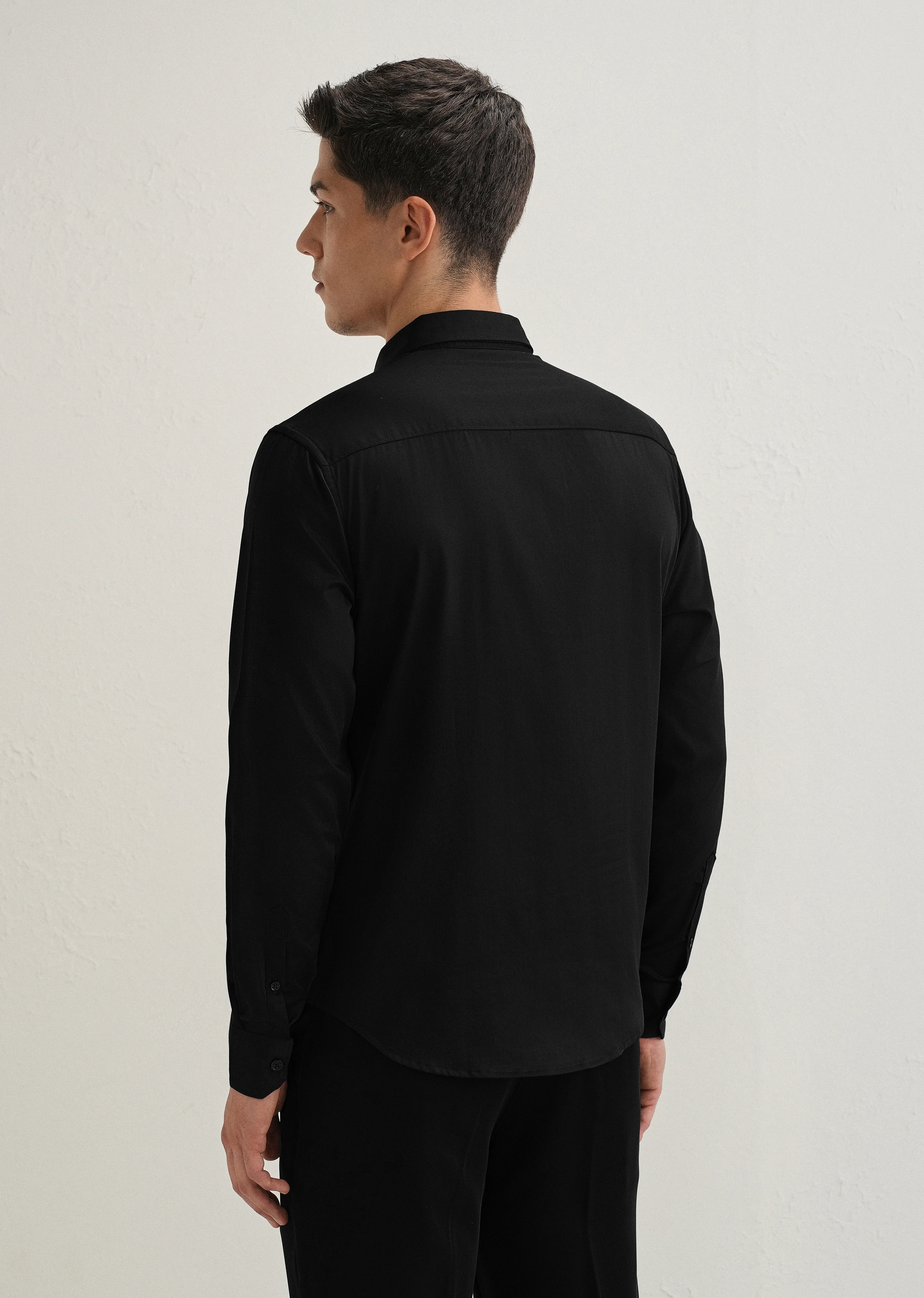 Gold-Tipped Collar Black Designer Shirt - Image 4