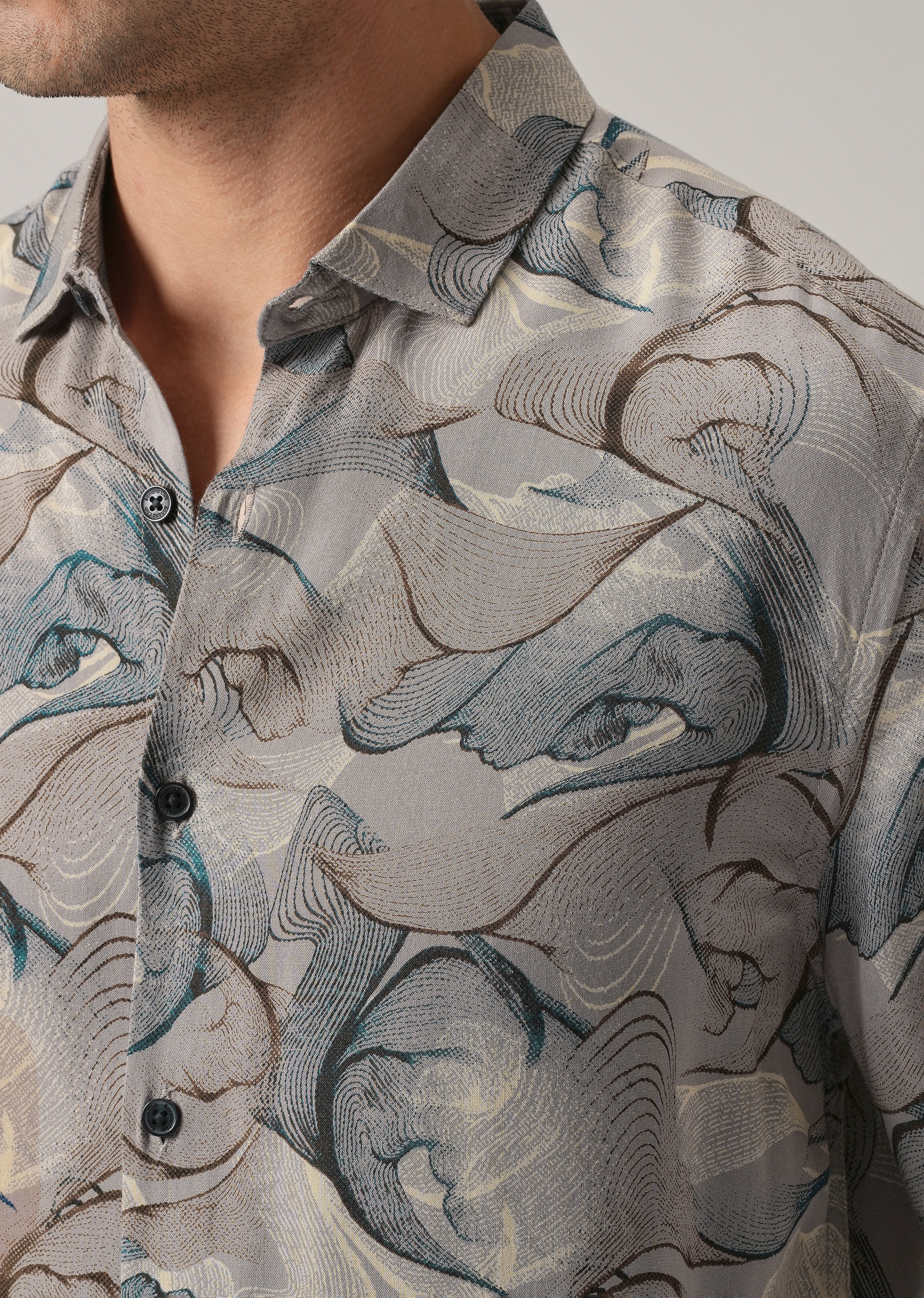 Gray Blue Lines Print Feather Shirt - Image 5