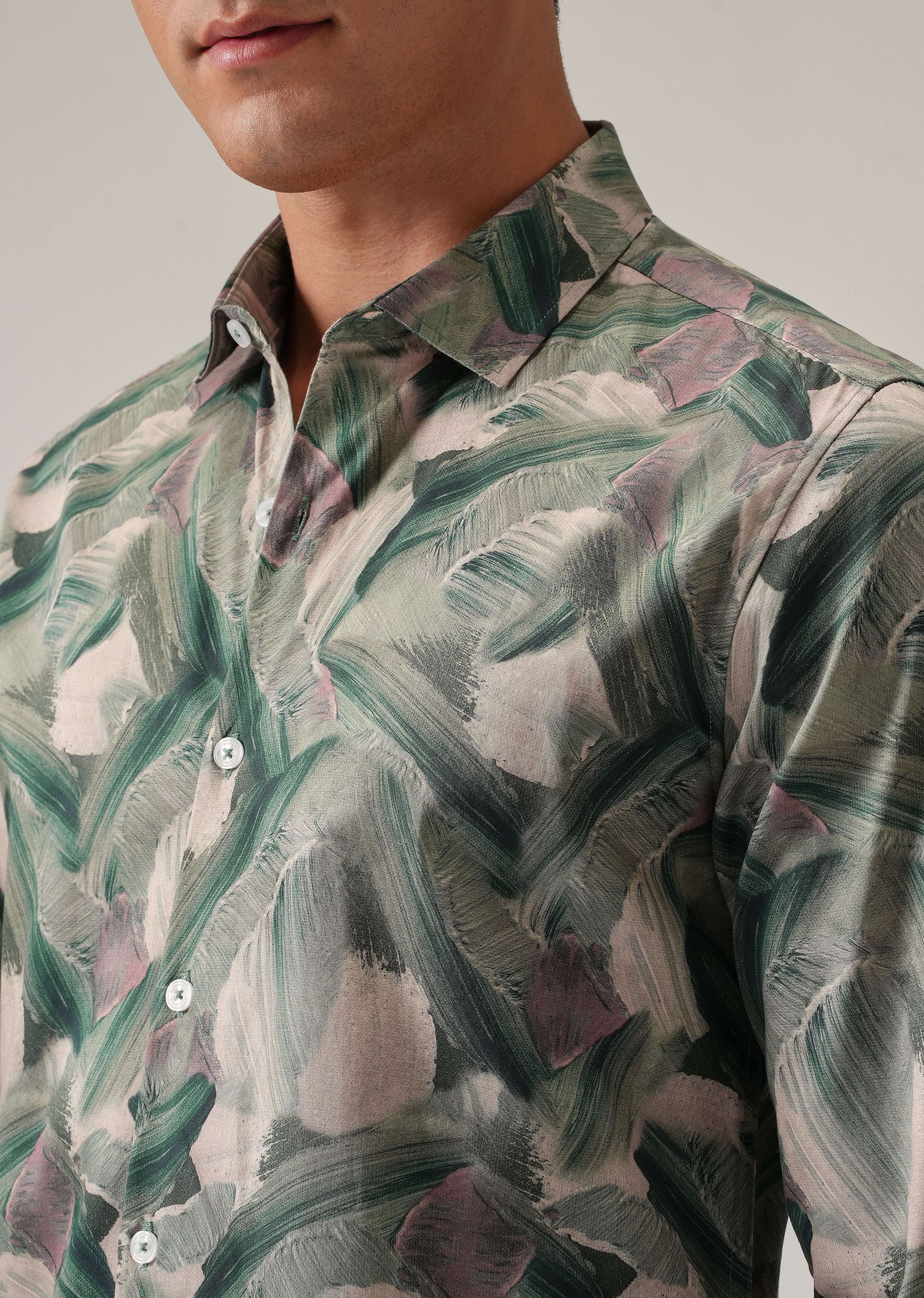 Green Brushstroke Abstract Print Shirt - Image 5